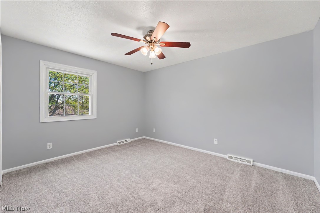 3890 Sanford Drive