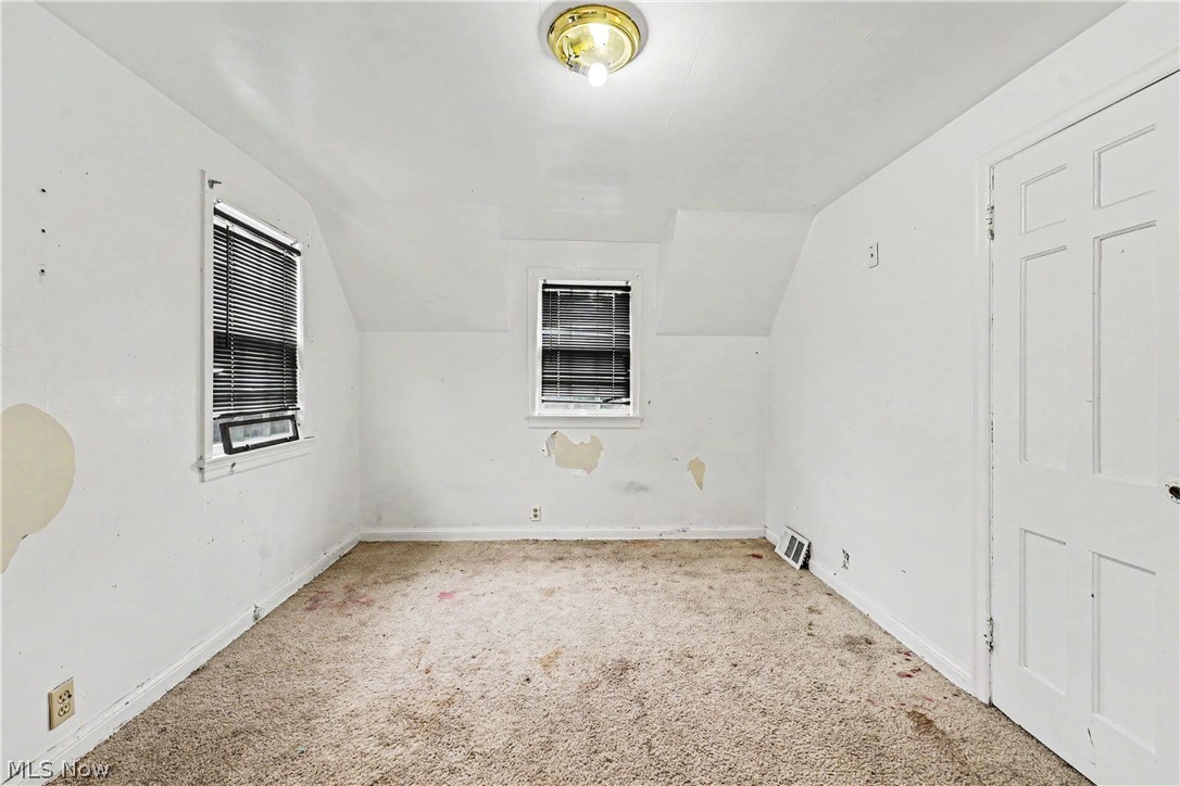 1358 Peckham Street