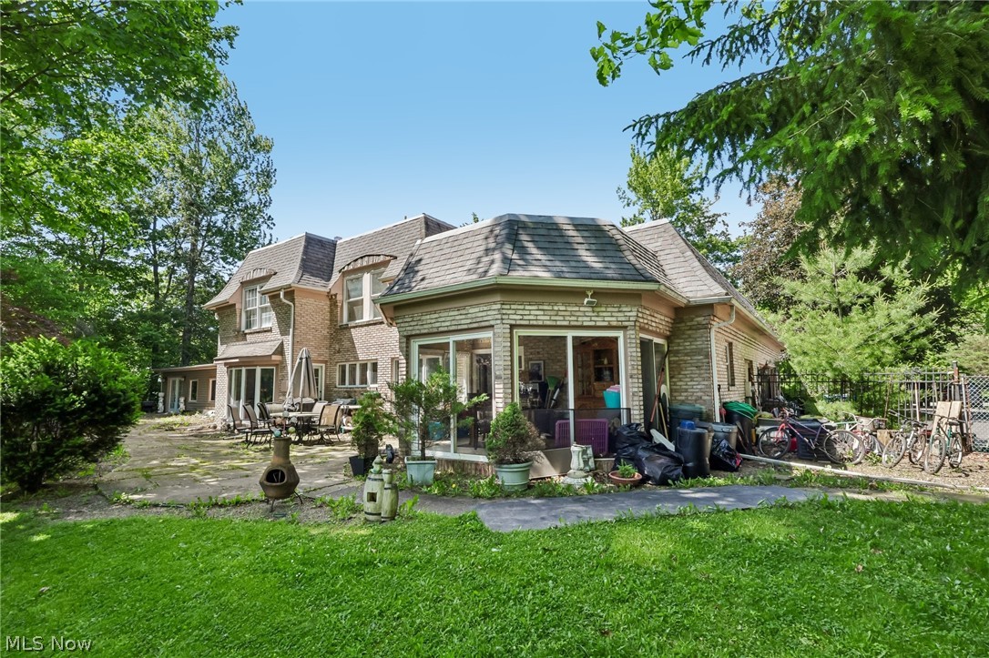 5785 Lamplighter Drive