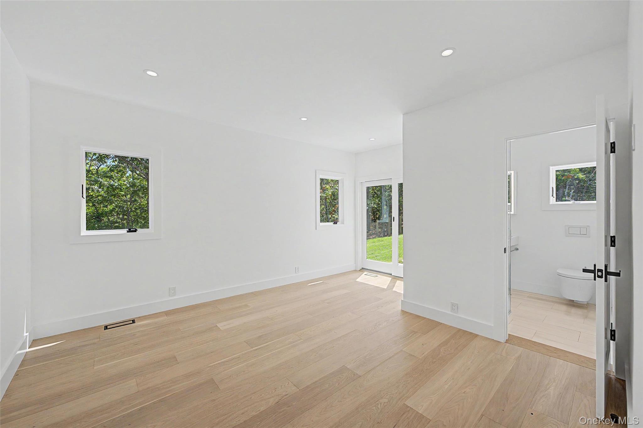 5 bark Court