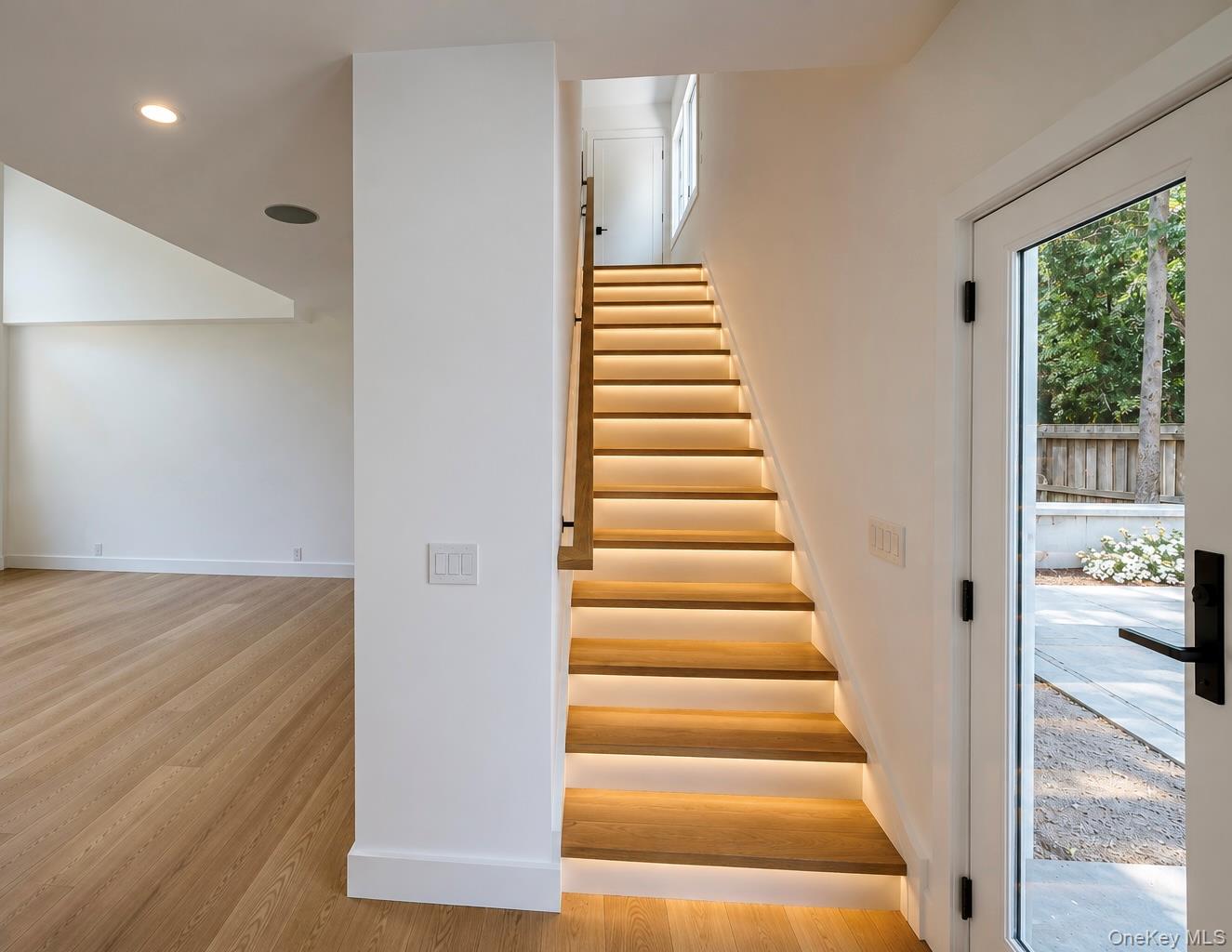 5 bark Court