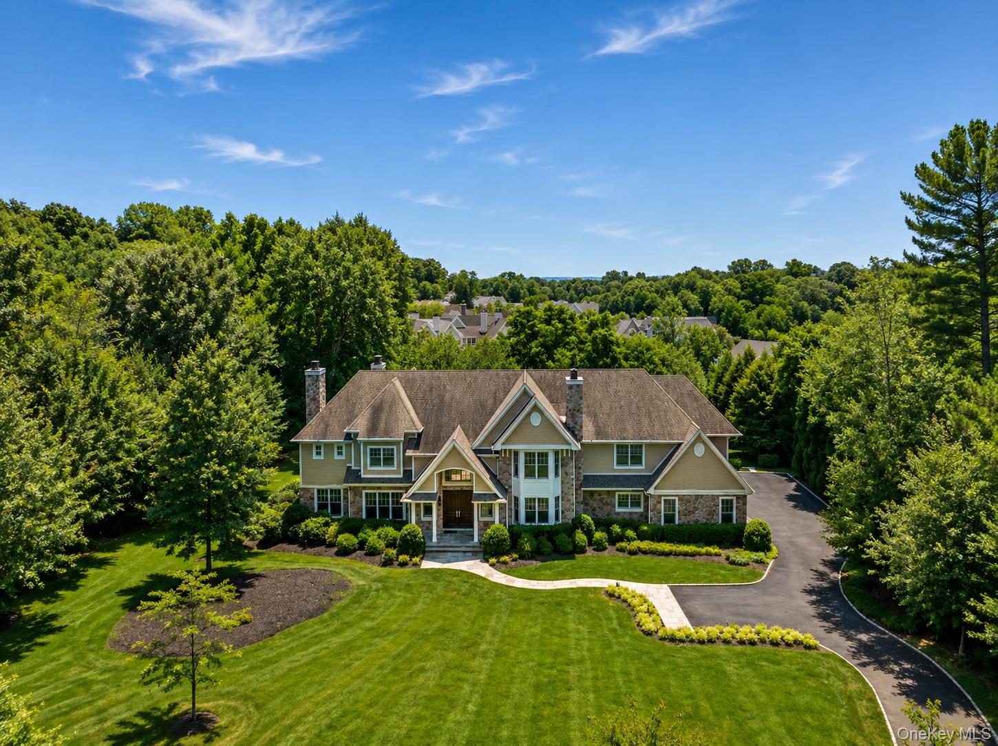 1 Bromley Court