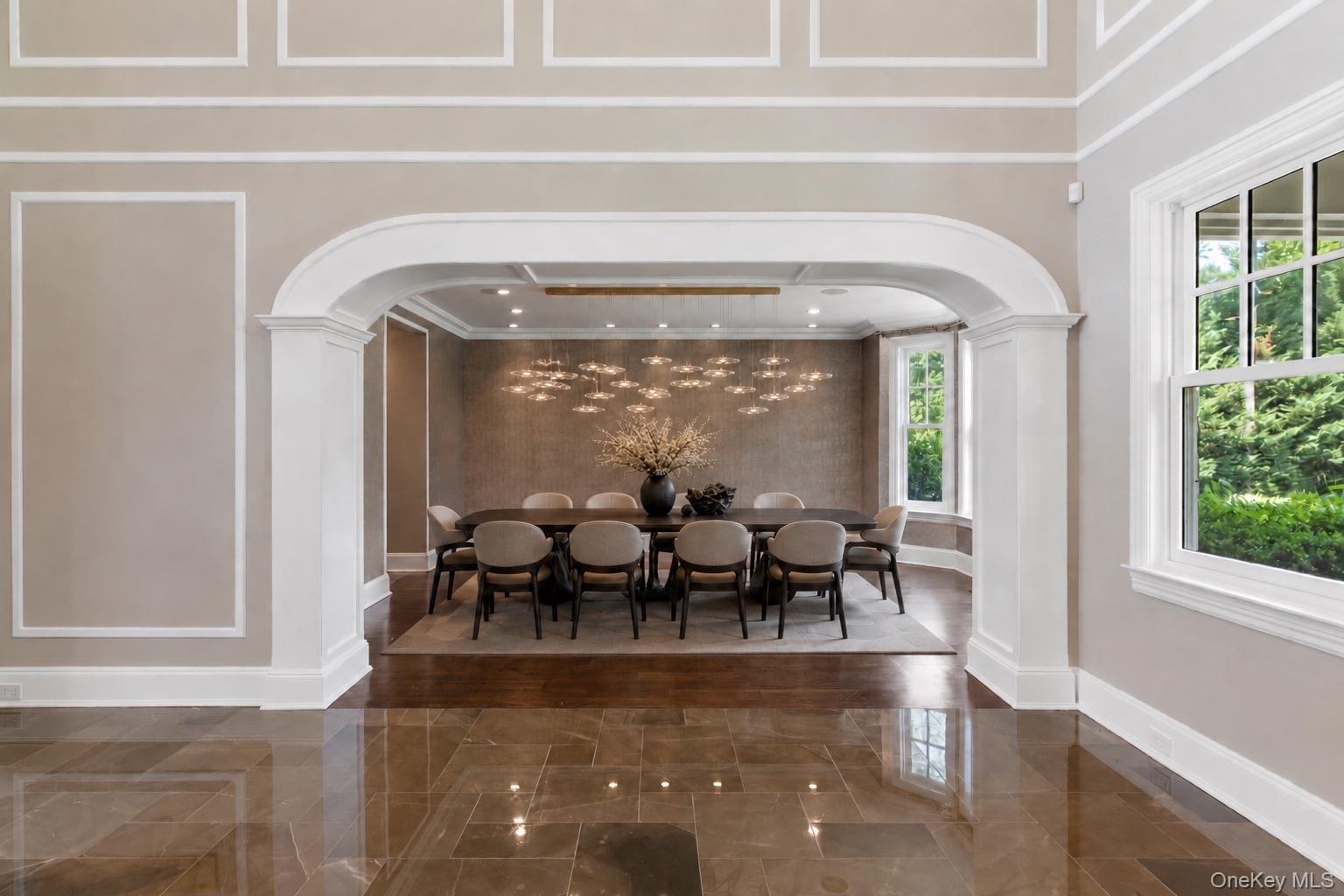 1 Bromley Court