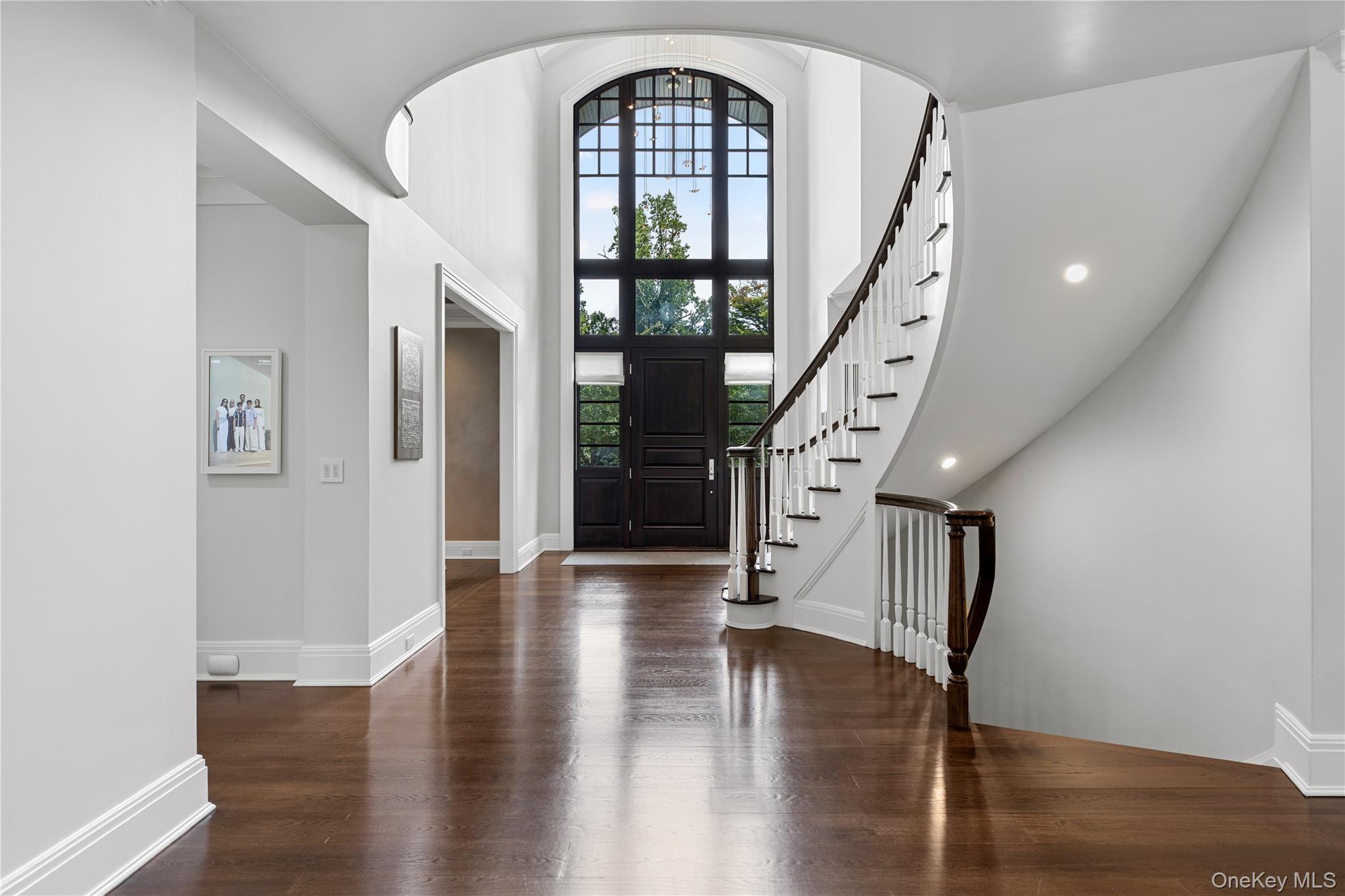 2 Hidden Pond Drive