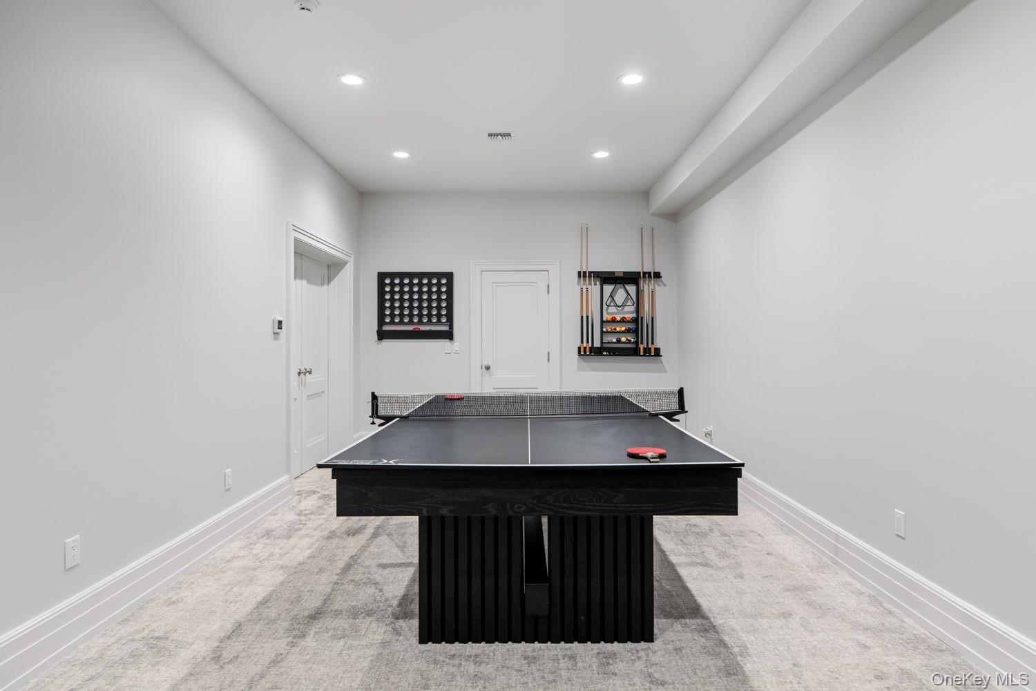 2 Hidden Pond Drive