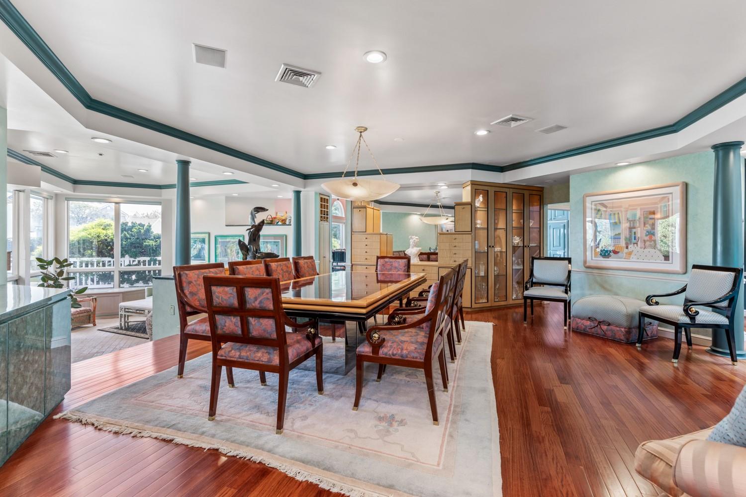 1416 Bay Boulevard