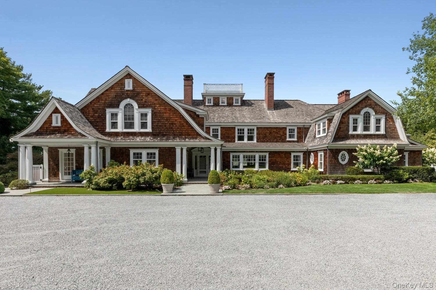 75 Cove Neck Road