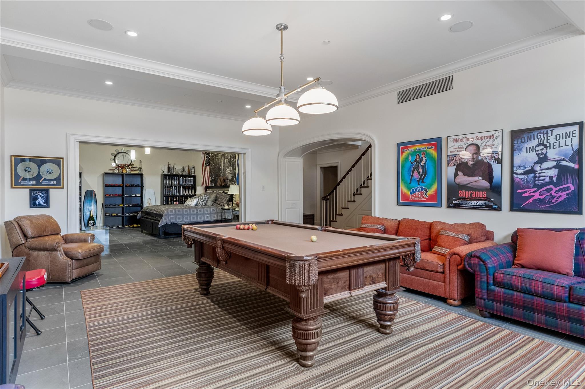 75 Cove Neck Road