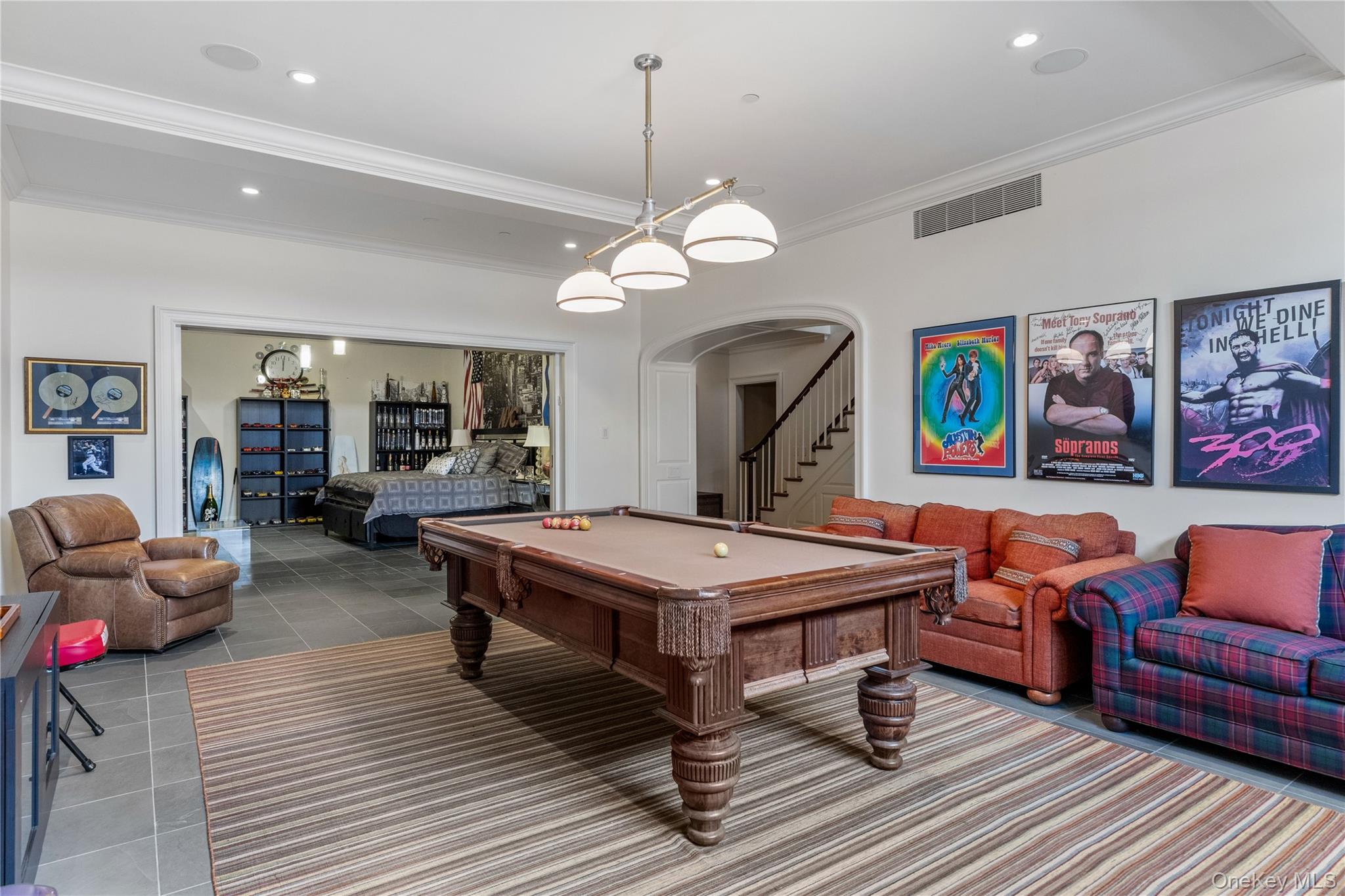 75 Cove Neck Road