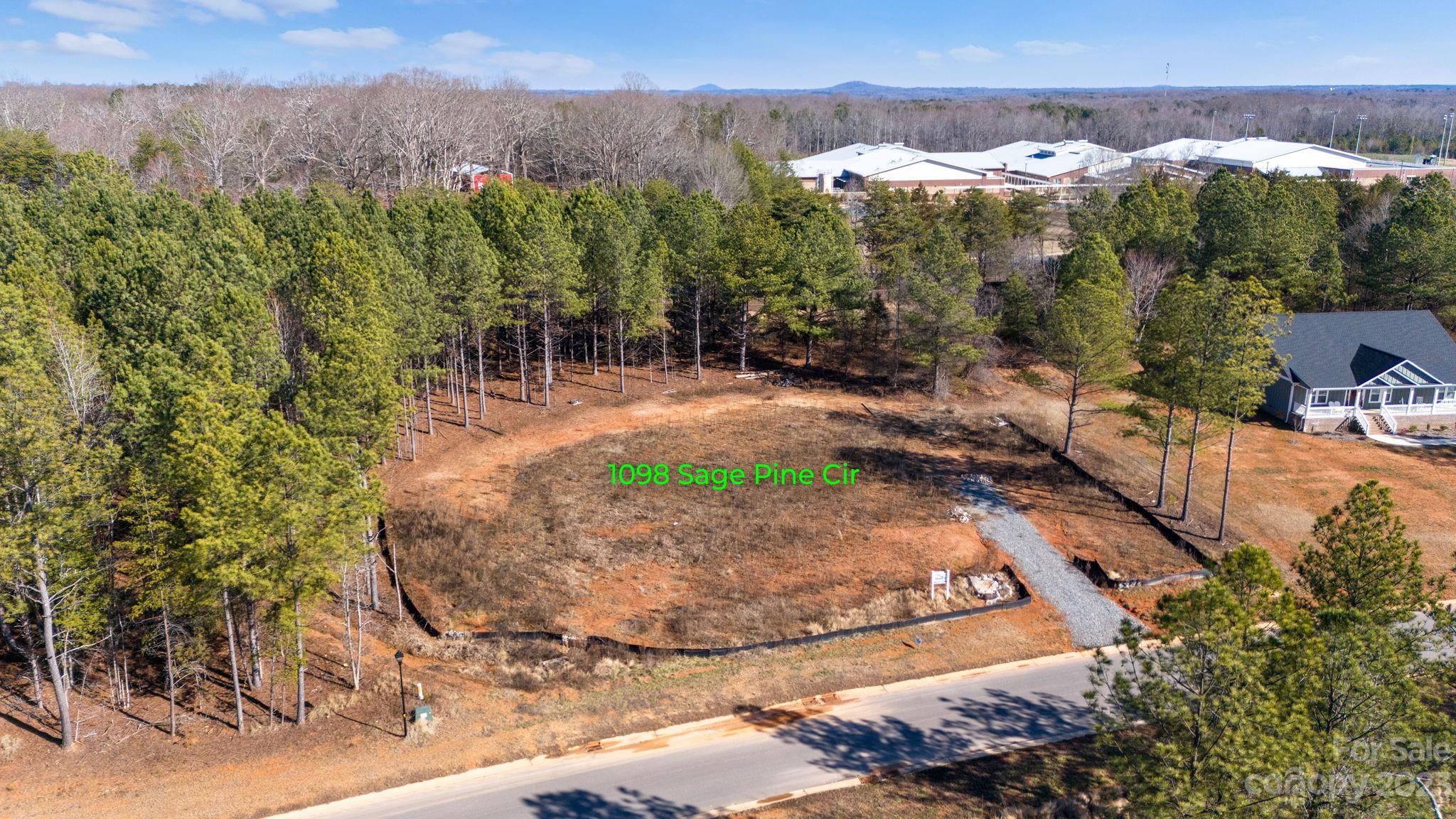 1098 Sage Pine Circle