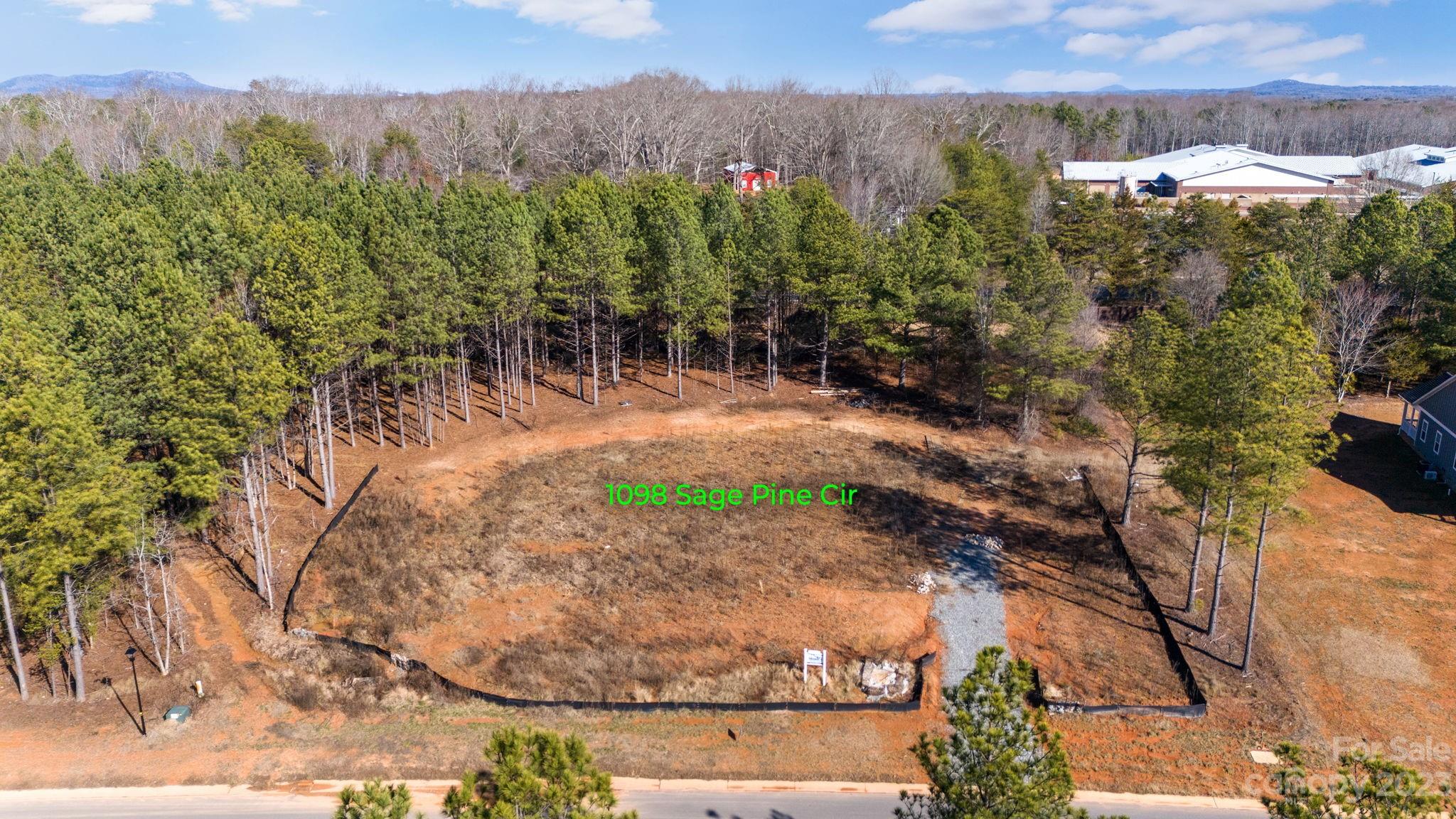 1098 Sage Pine Circle