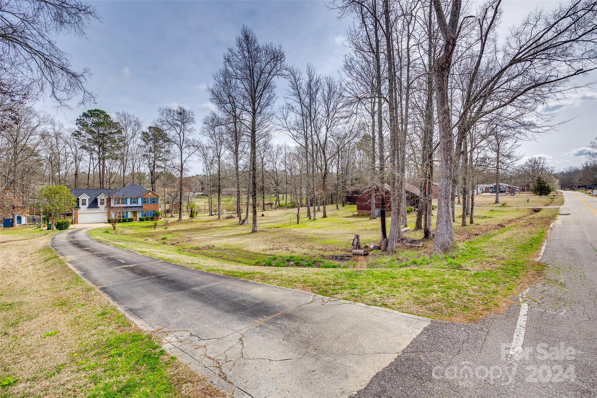 2413 Morningside Drive