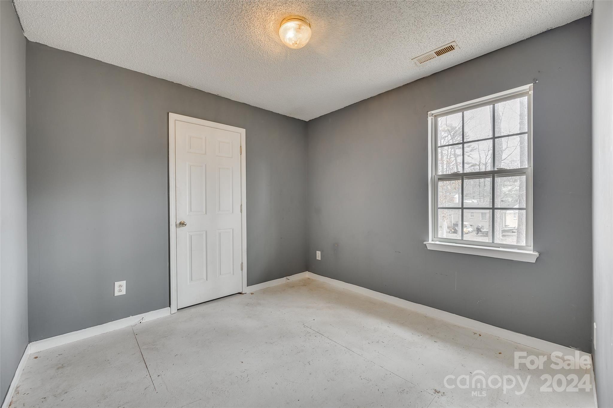 2413 Morningside Drive