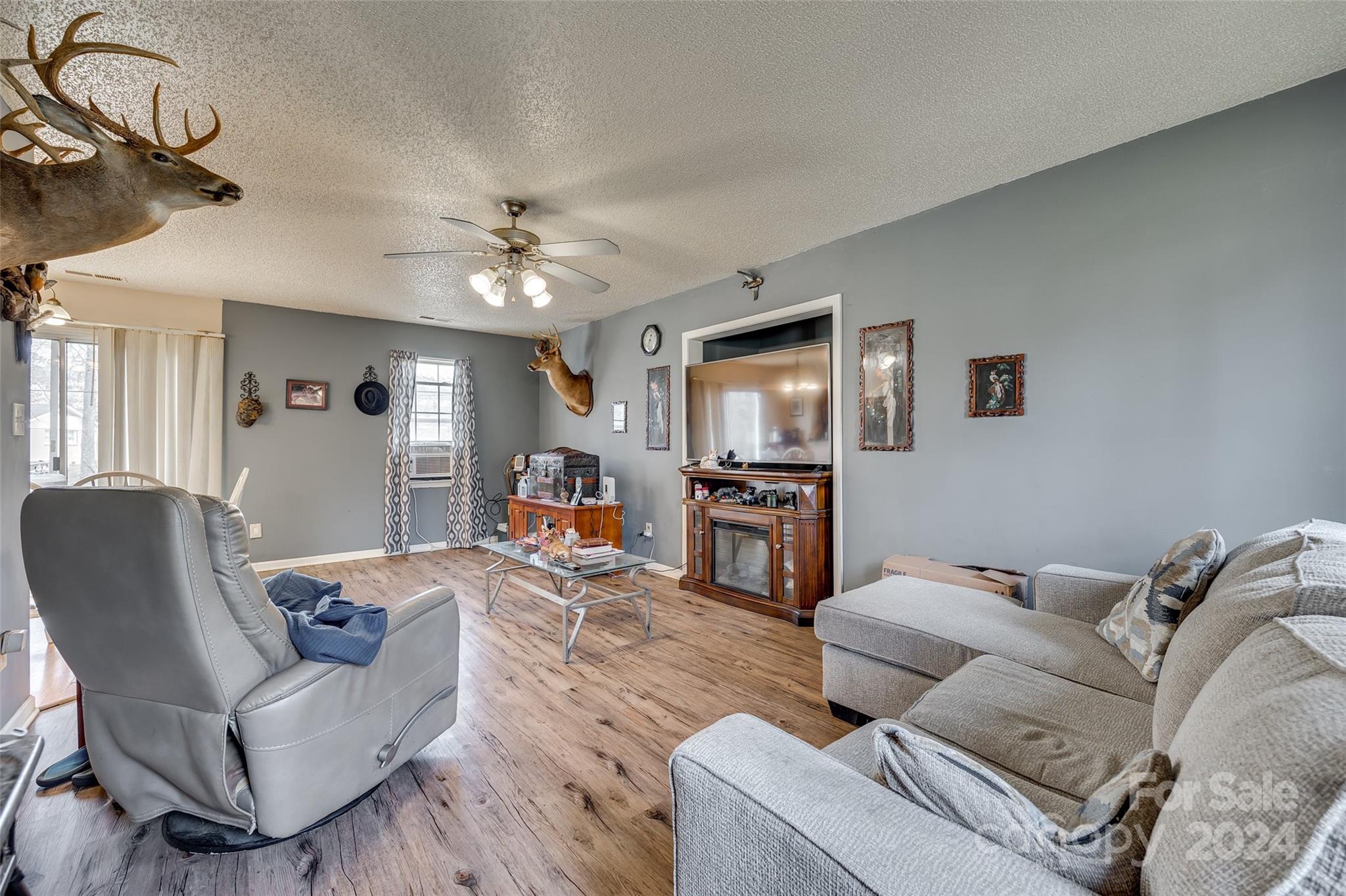 2413 Morningside Drive