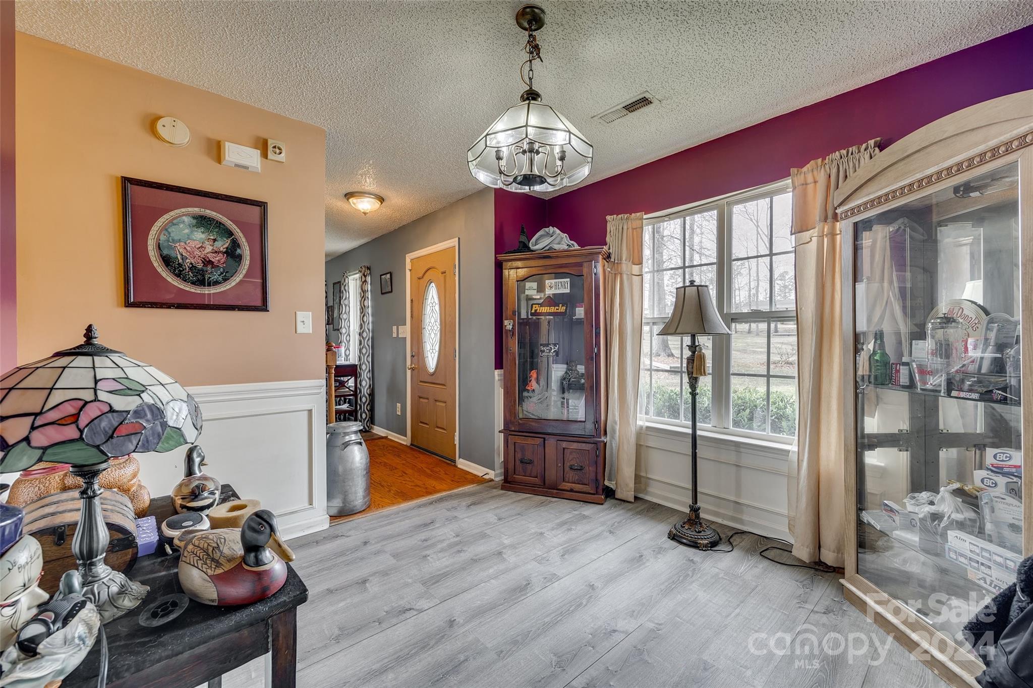 2413 Morningside Drive