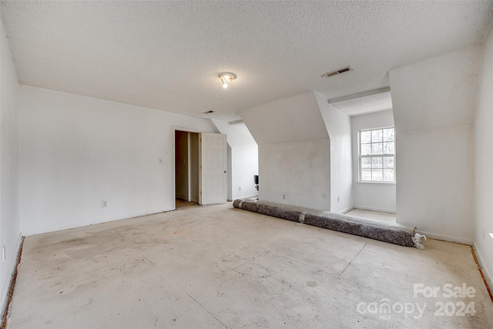 2413 Morningside Drive