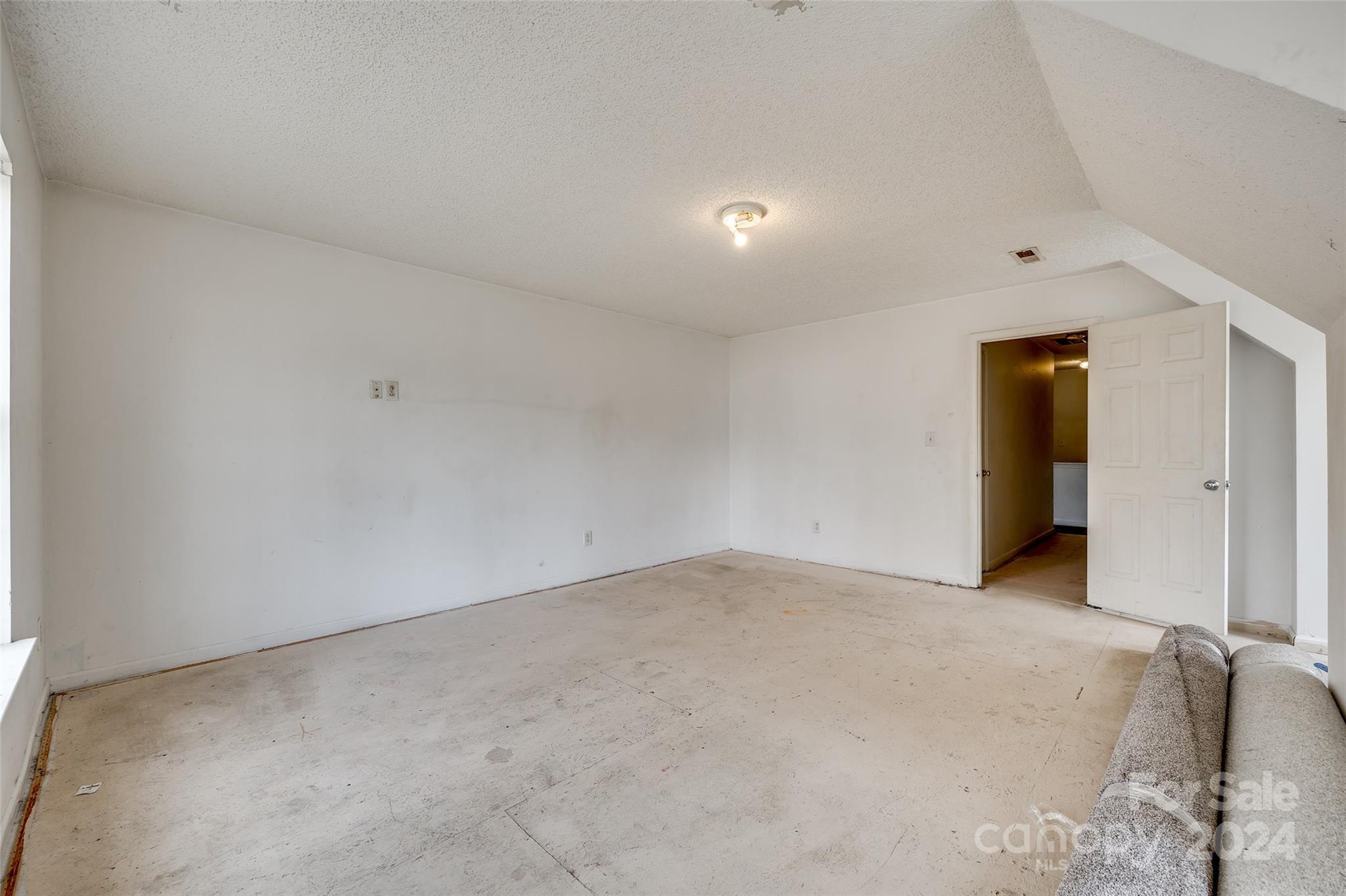 2413 Morningside Drive