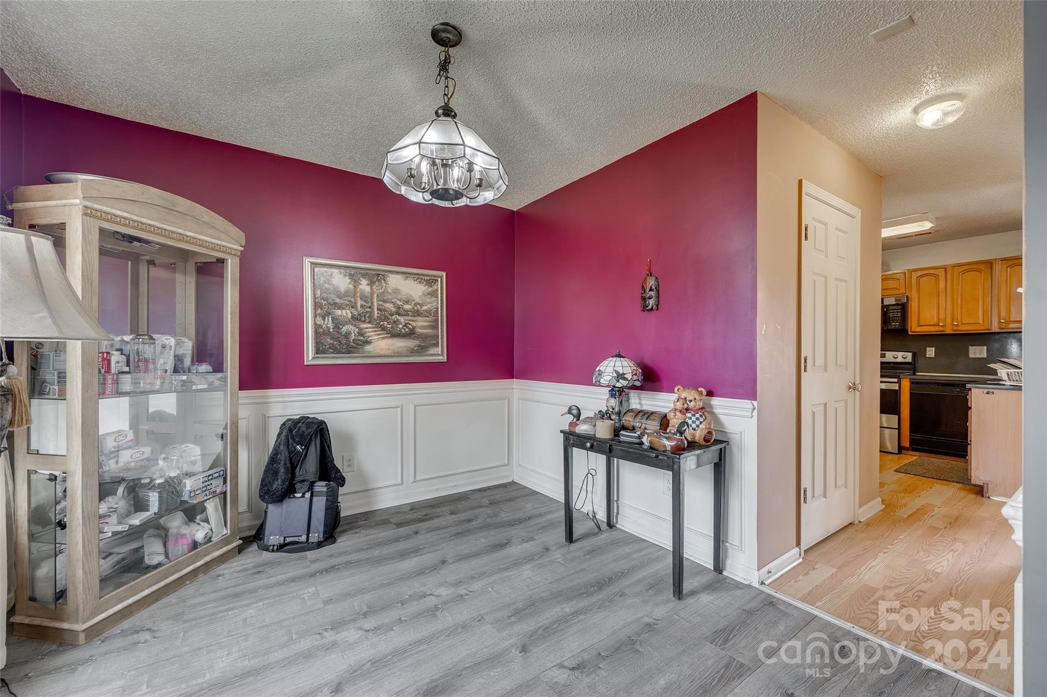 2413 Morningside Drive