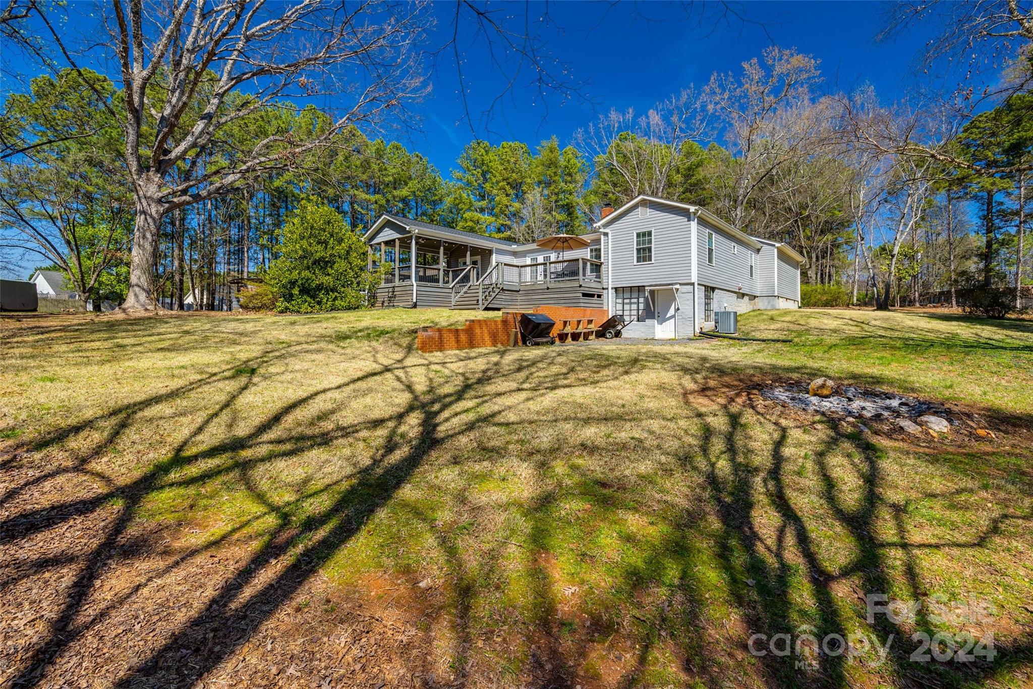 3695 Mt Gallant Road