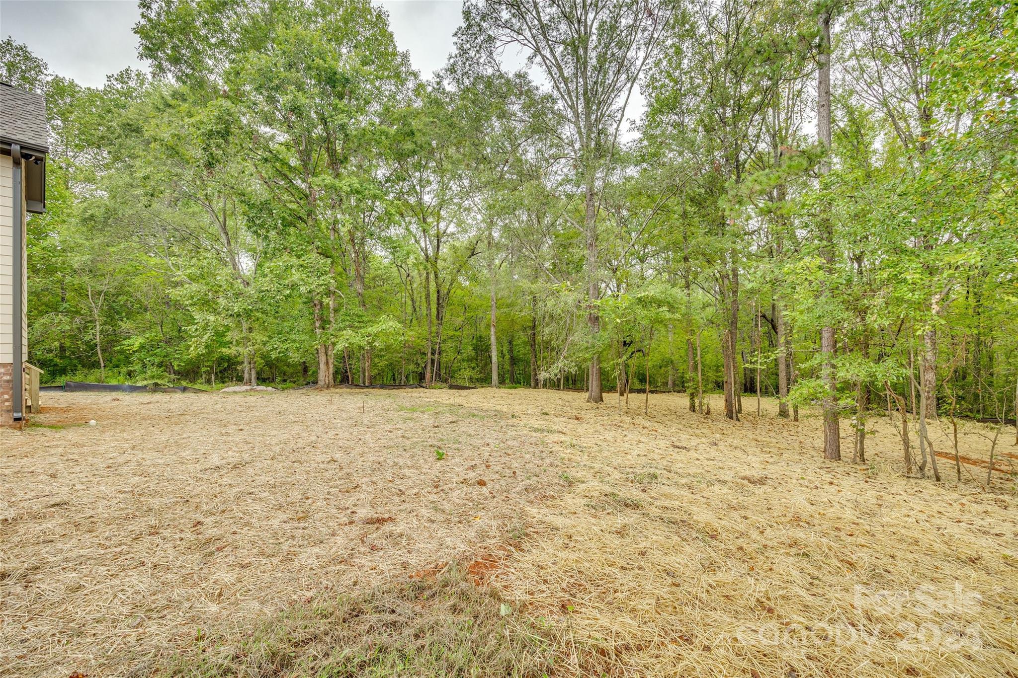 1025 Oakmont Drive Unit: 2