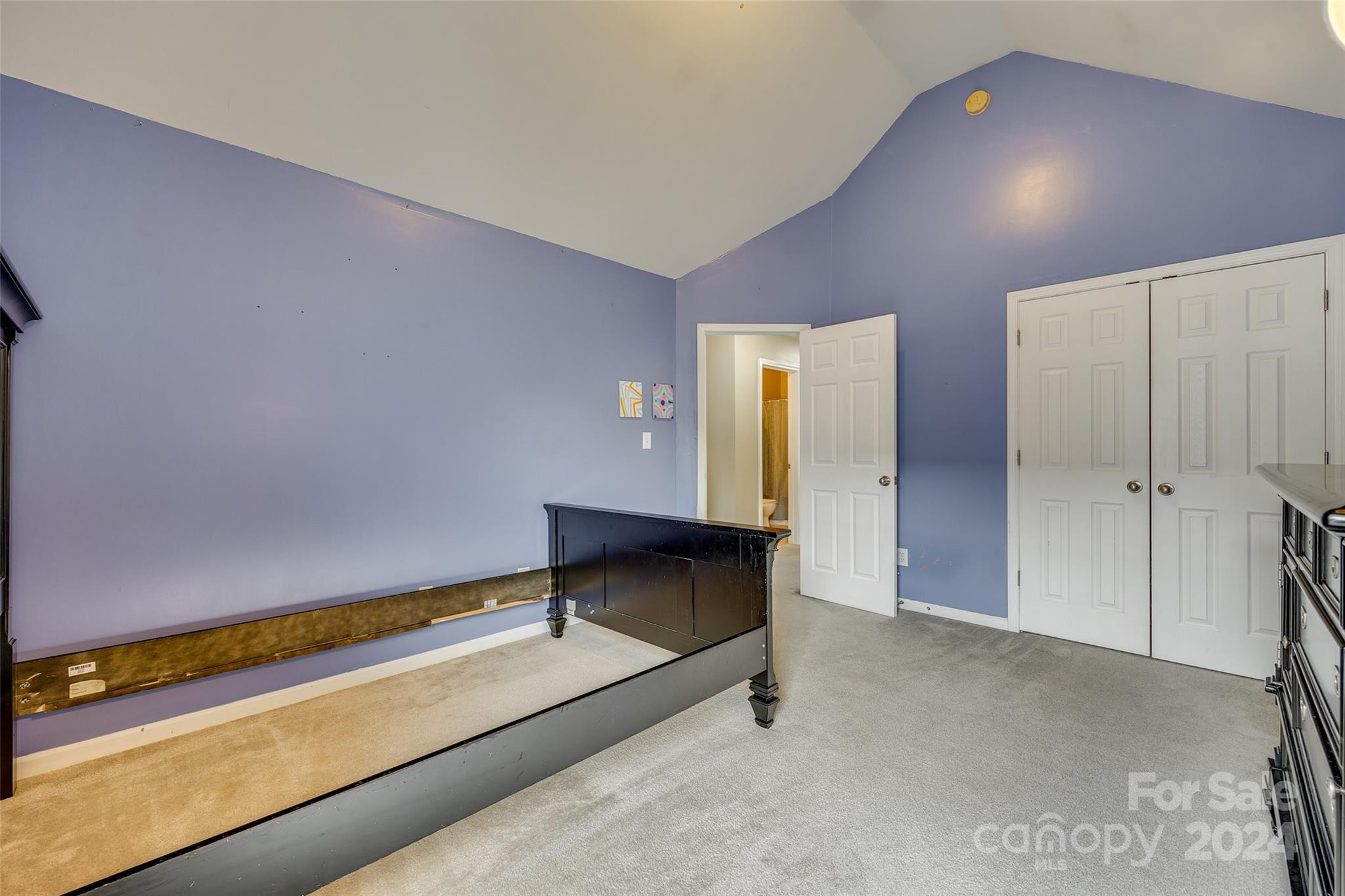 2004 Covered Bridge Court