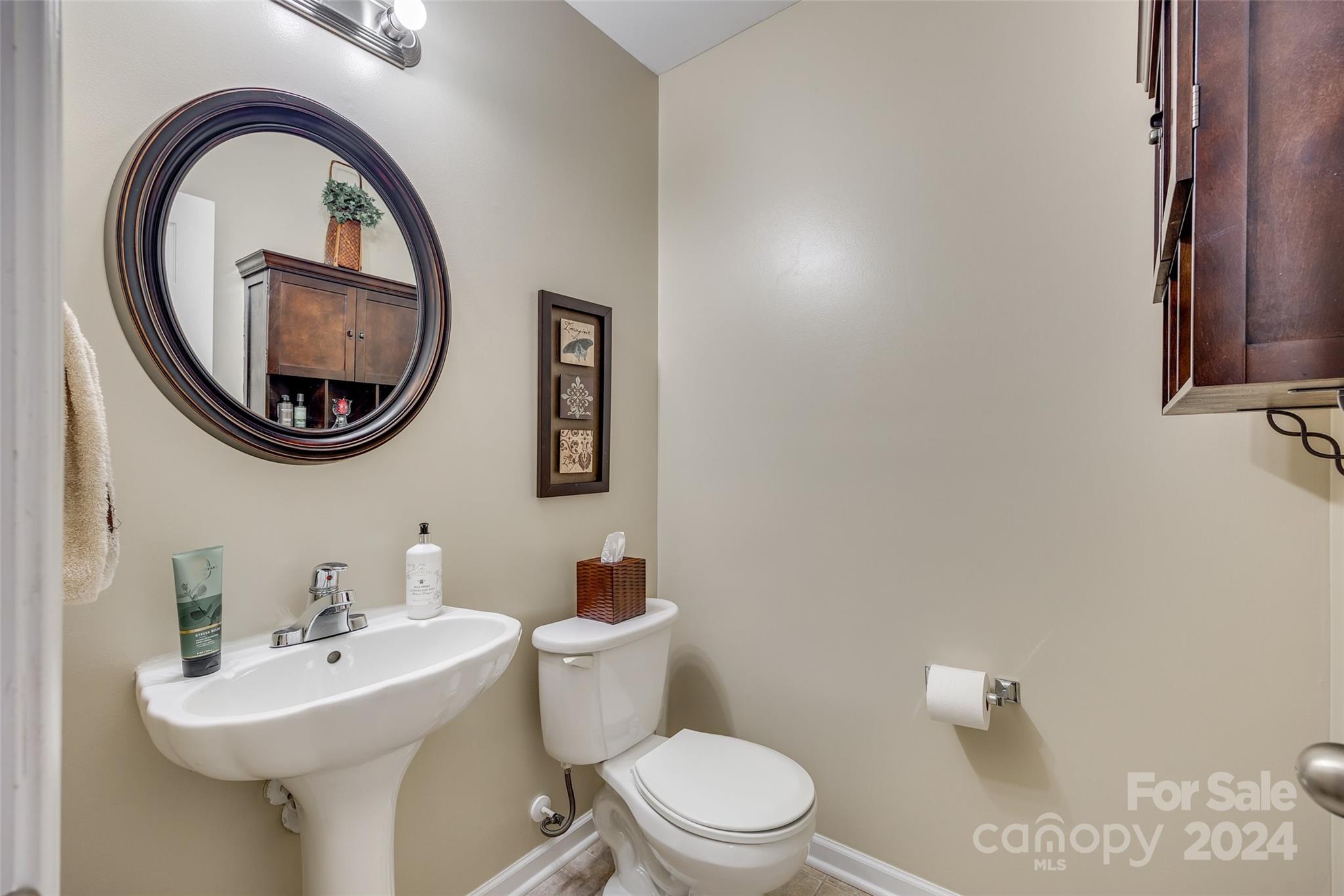 2004 Covered Bridge Court