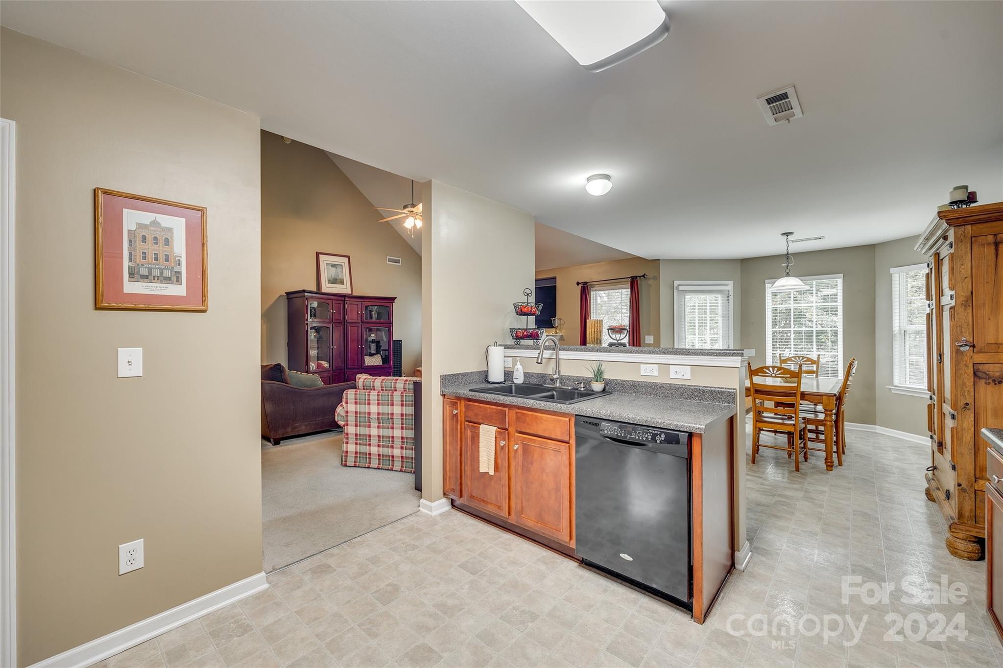 2004 Covered Bridge Court