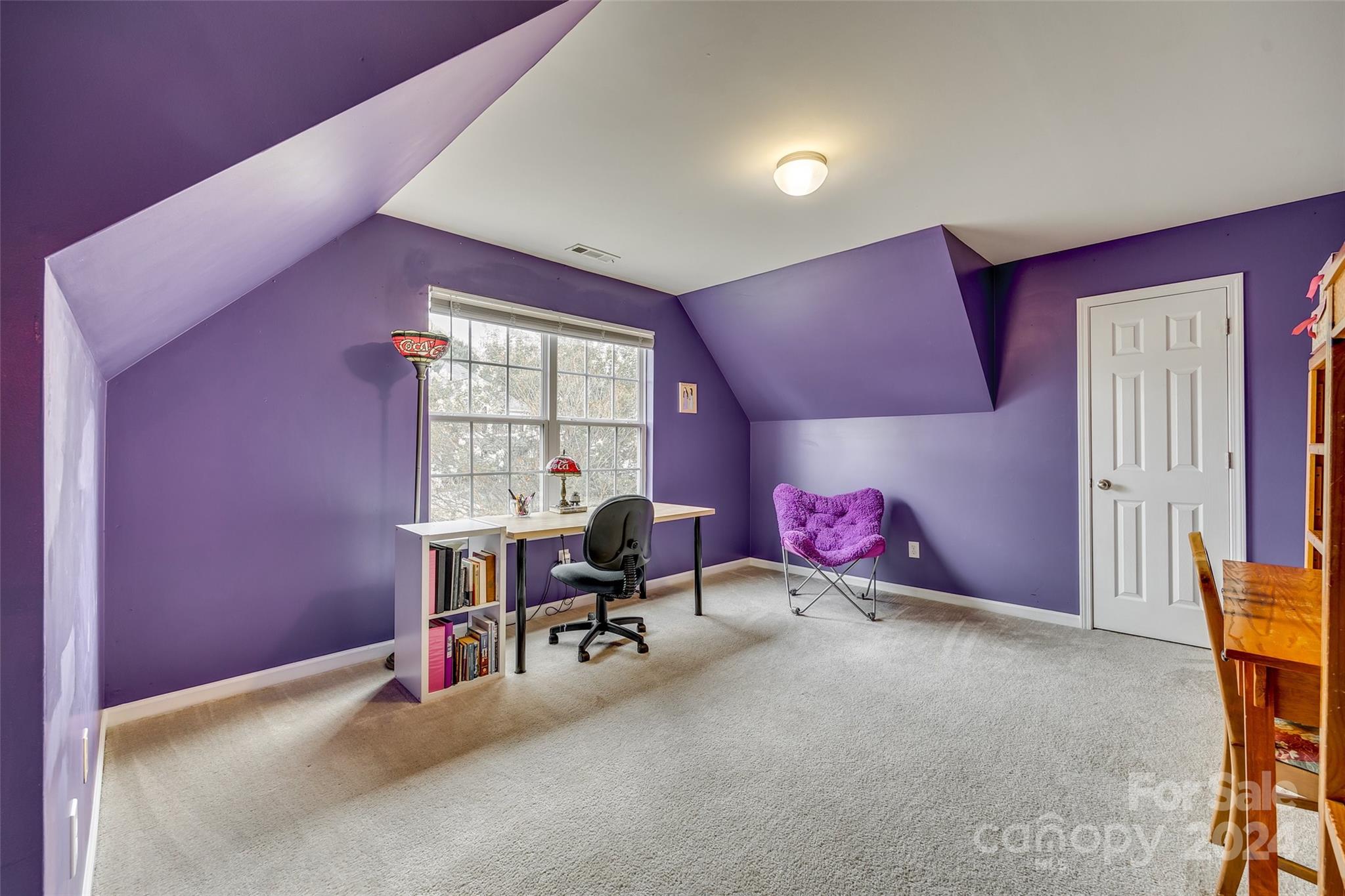 2004 Covered Bridge Court