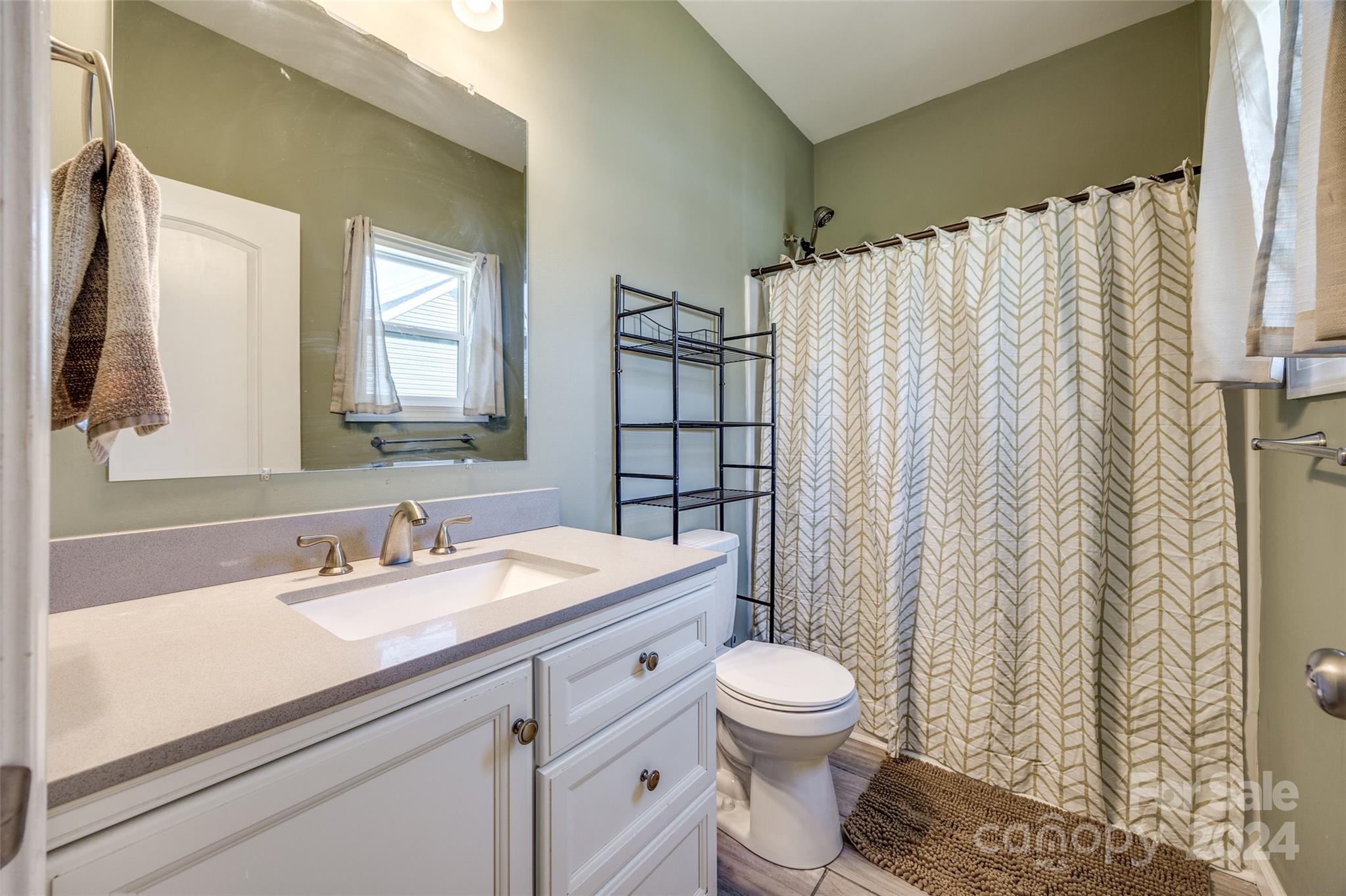 213 E Madison Street