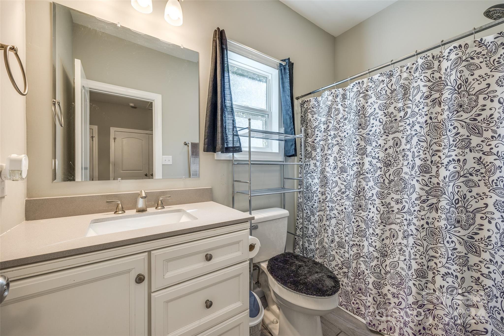 213 E Madison Street