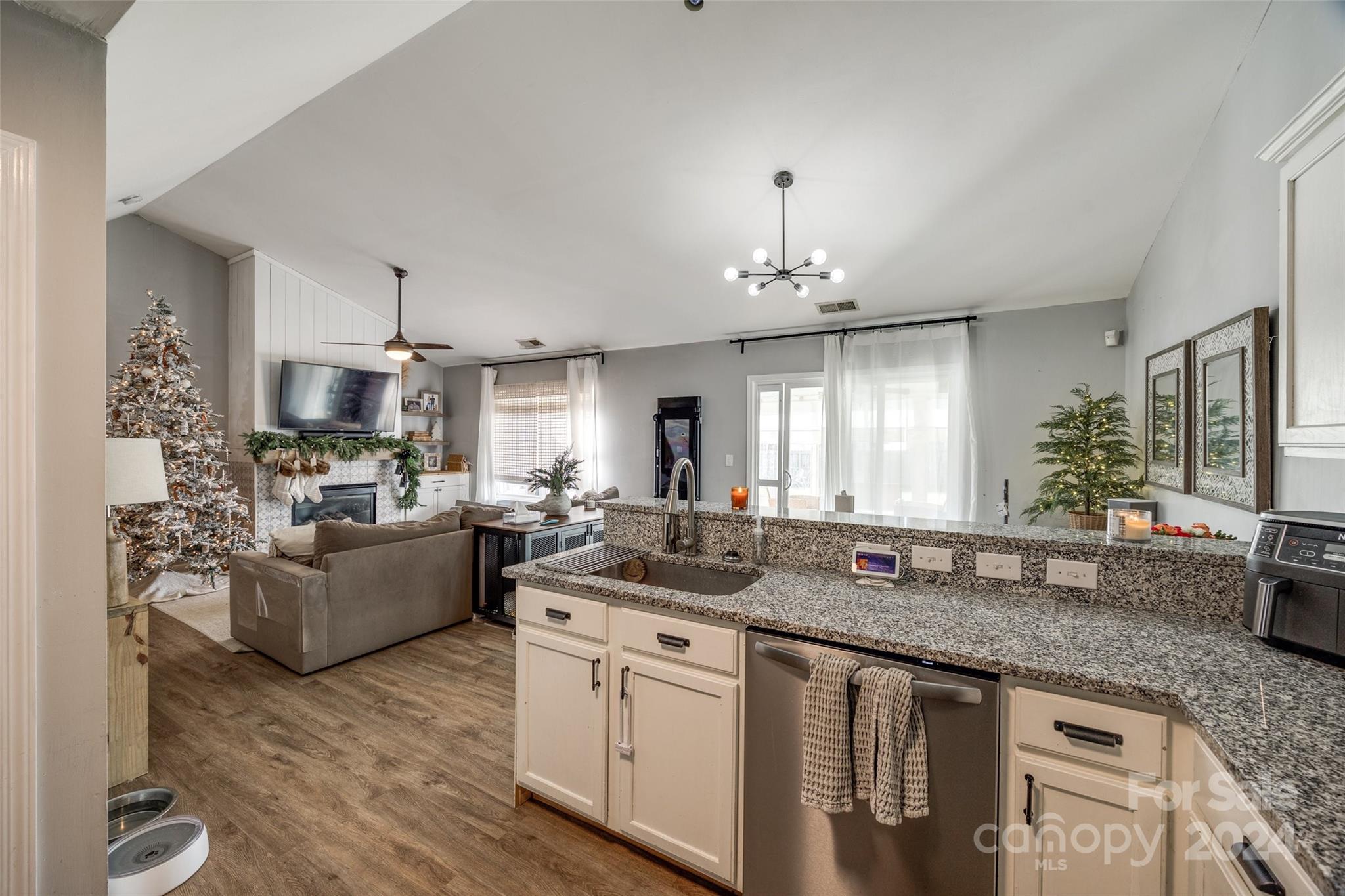 11621 Clear Day Court