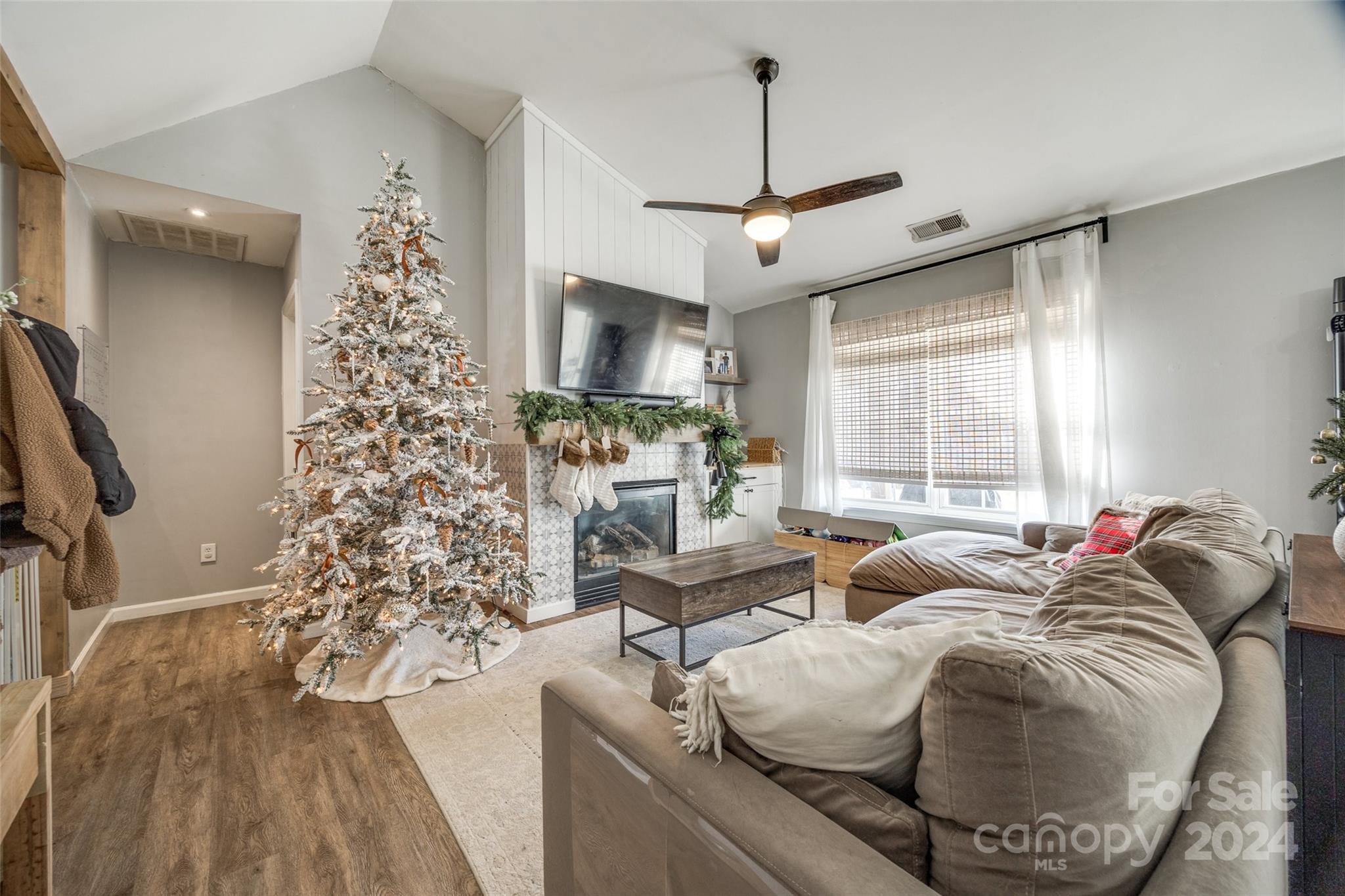 11621 Clear Day Court