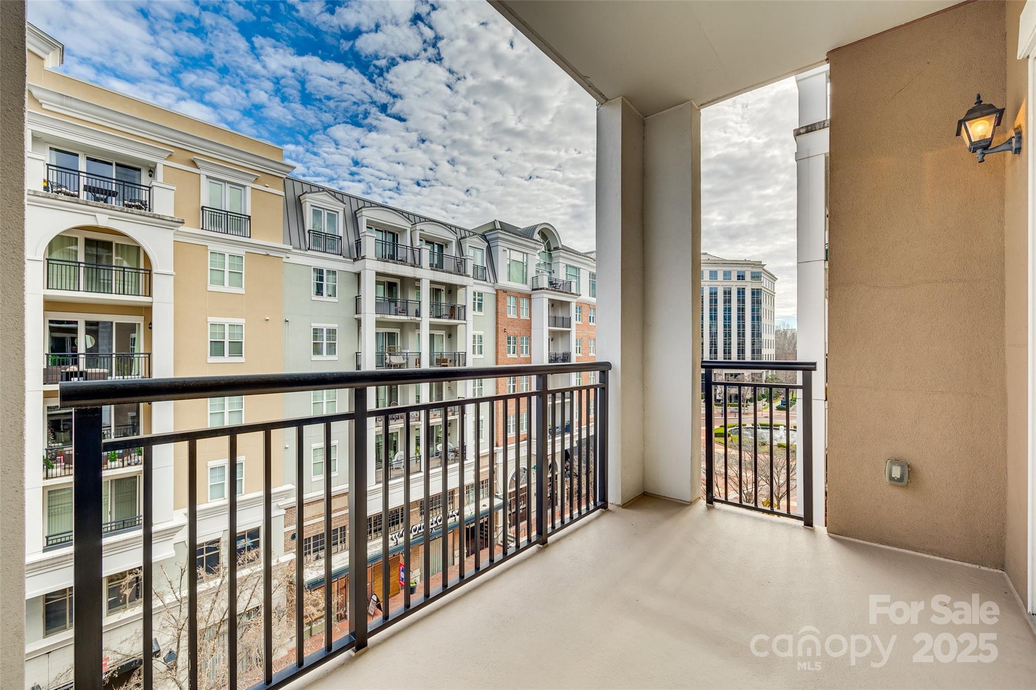 4620 Piedmont Row Drive Unit: 509