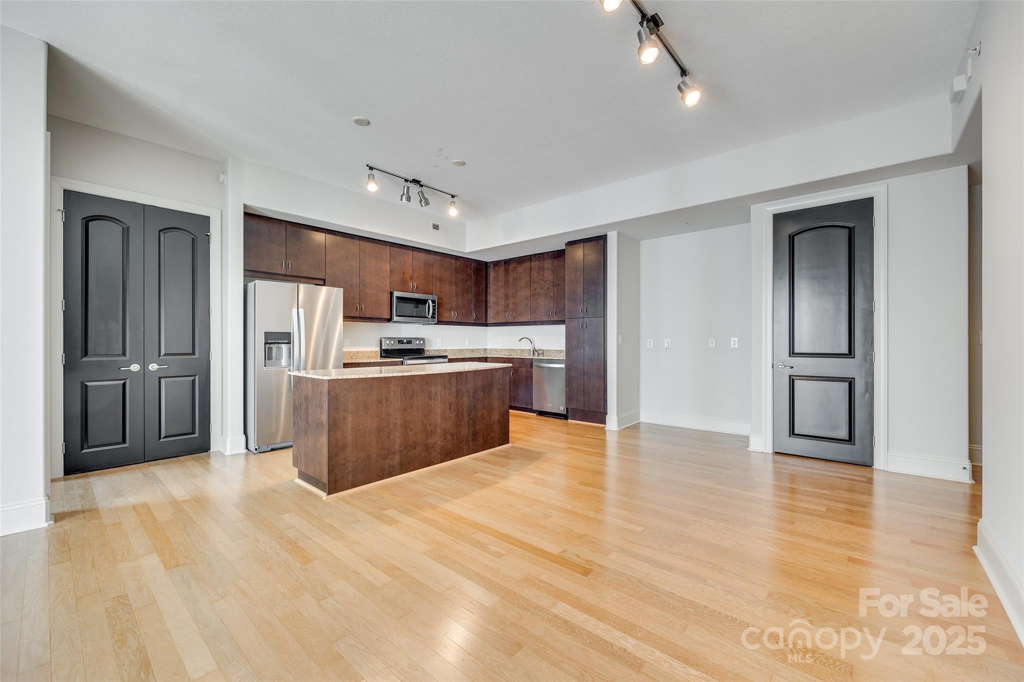 4620 Piedmont Row Drive Unit: 509