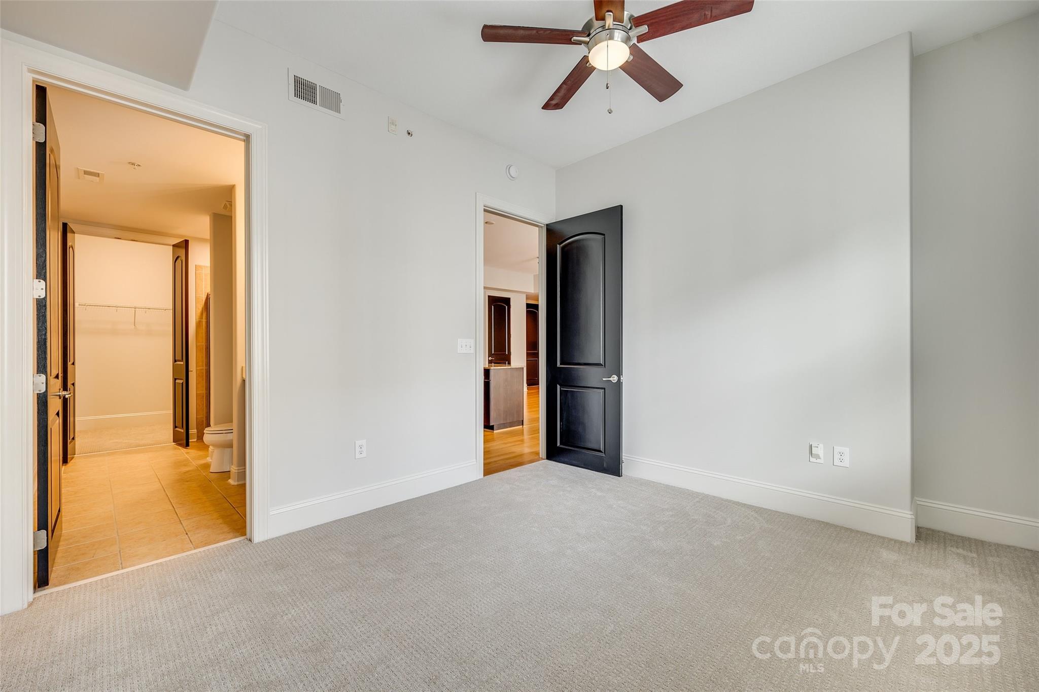 4620 Piedmont Row Drive Unit: 509