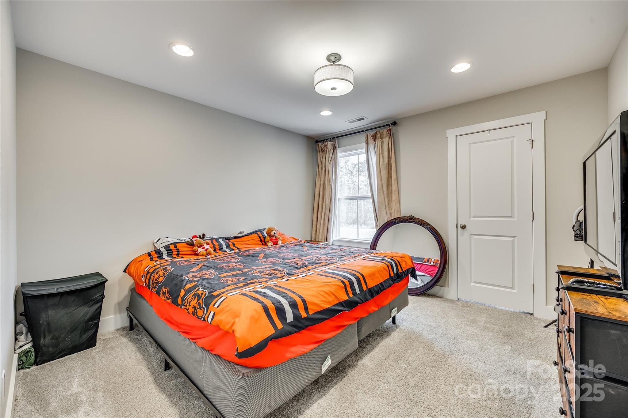 2024 Suttonview Road