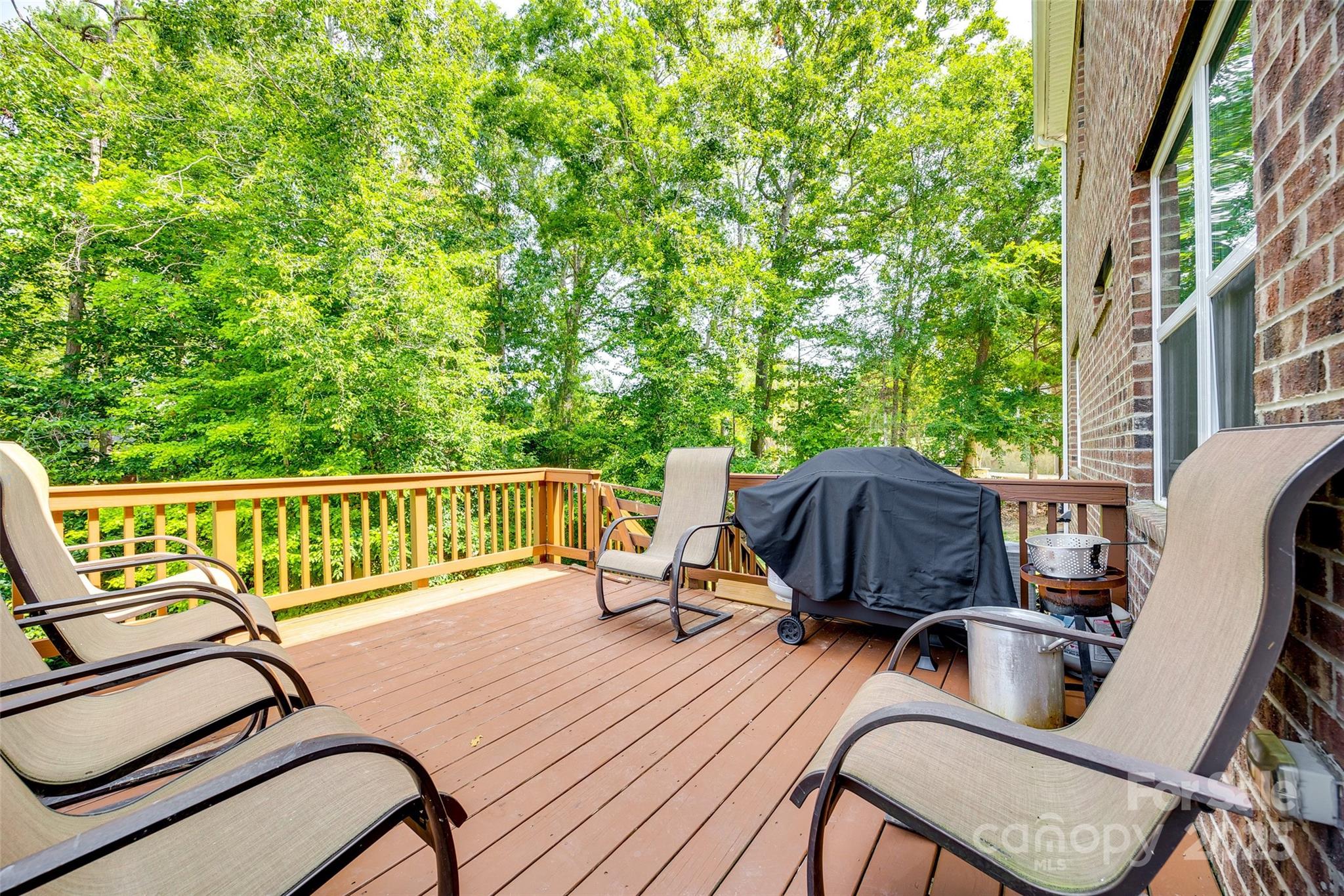 4704 Amberside Drive