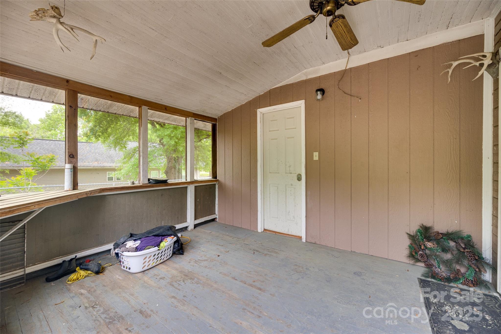 302 Charlotte Street