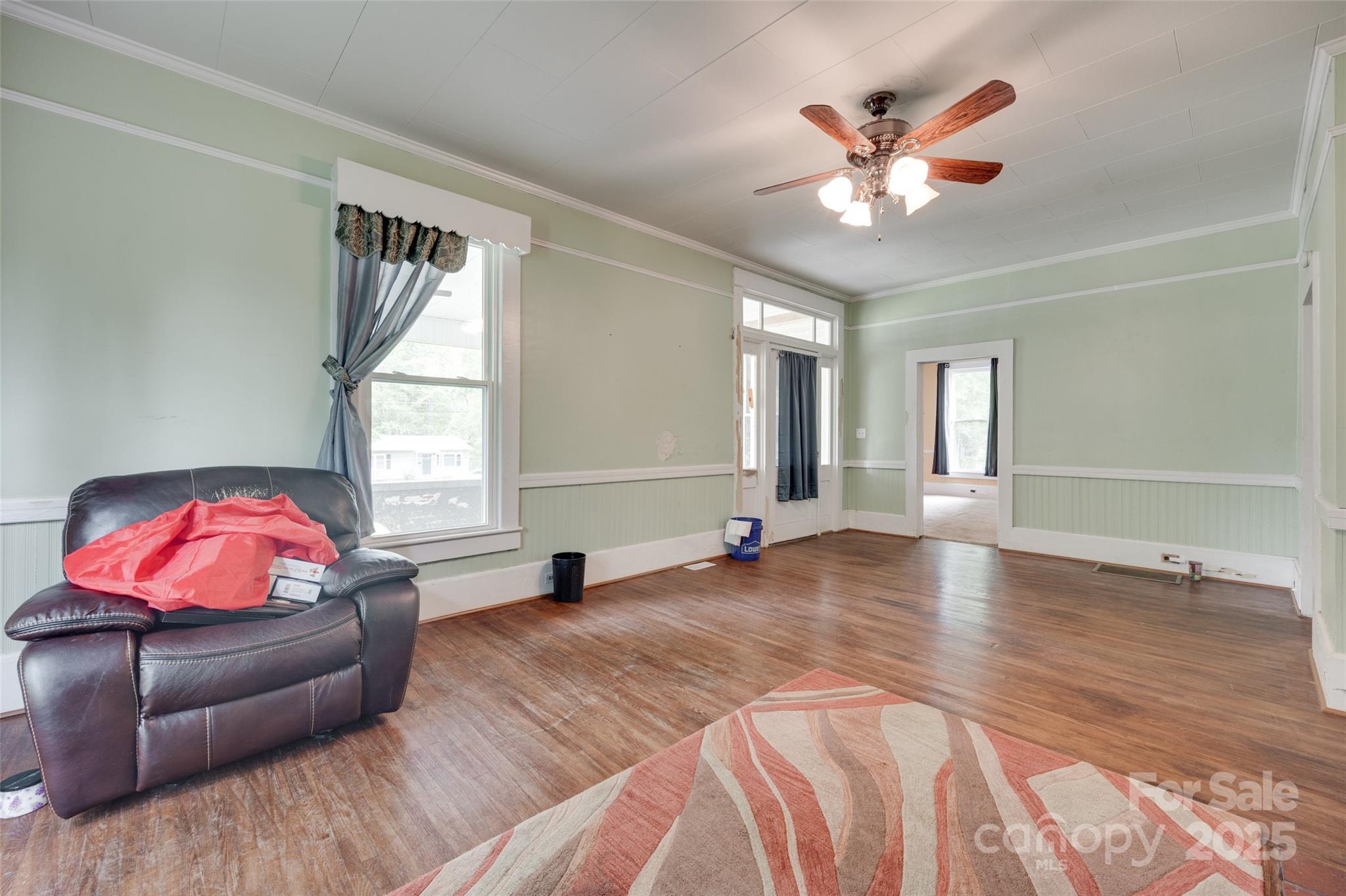 302 Charlotte Street