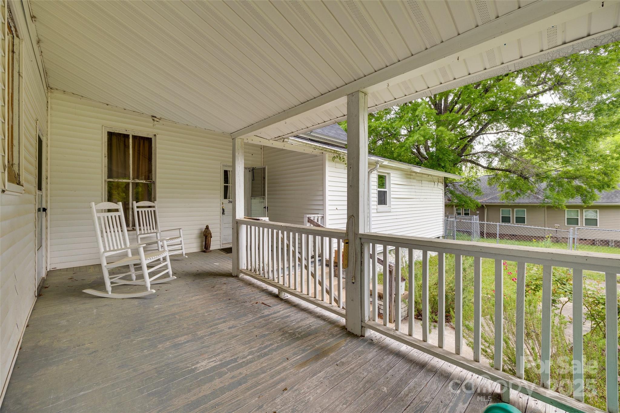 302 Charlotte Street