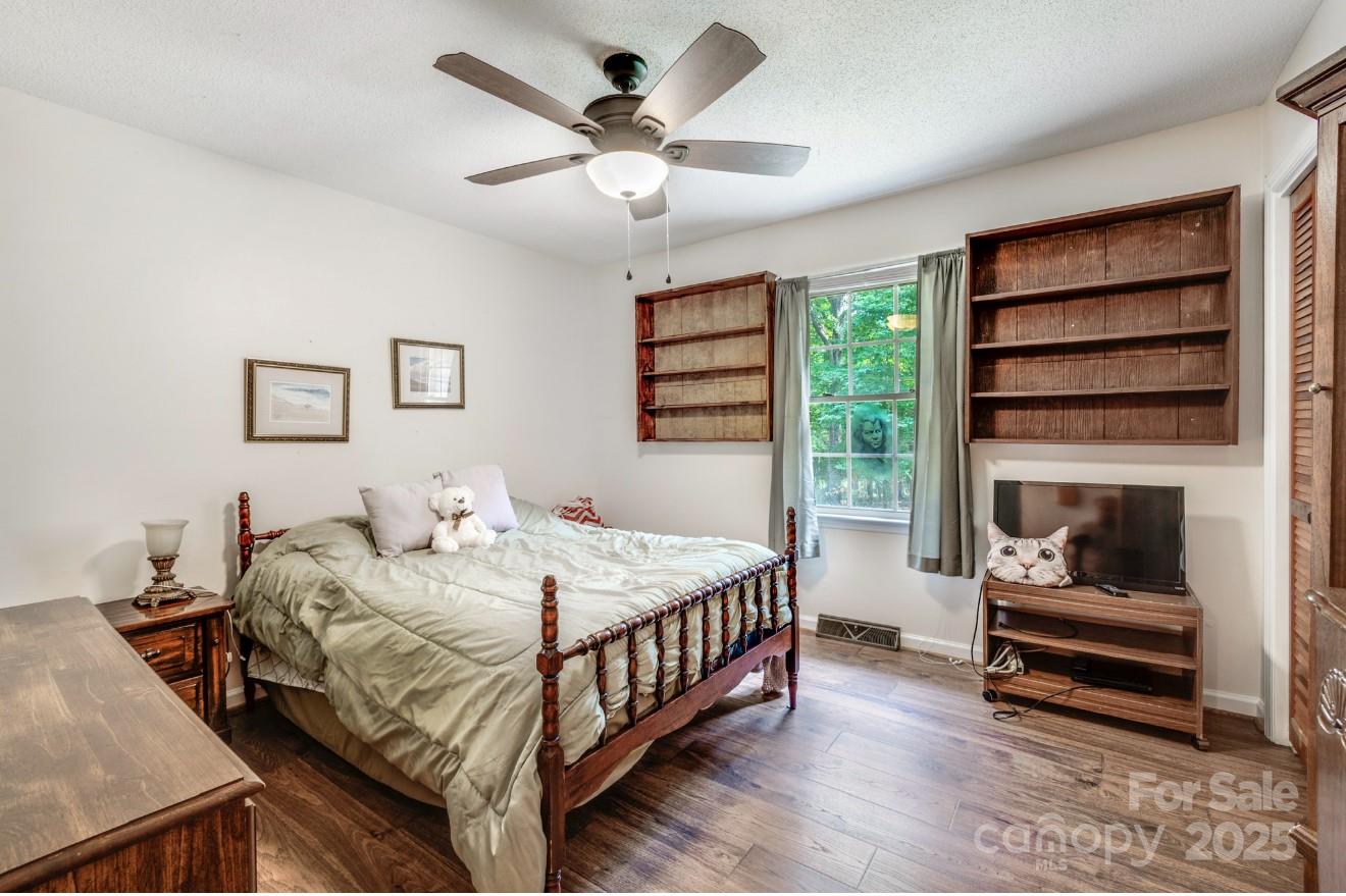 3116 Old Montgomery Place Road