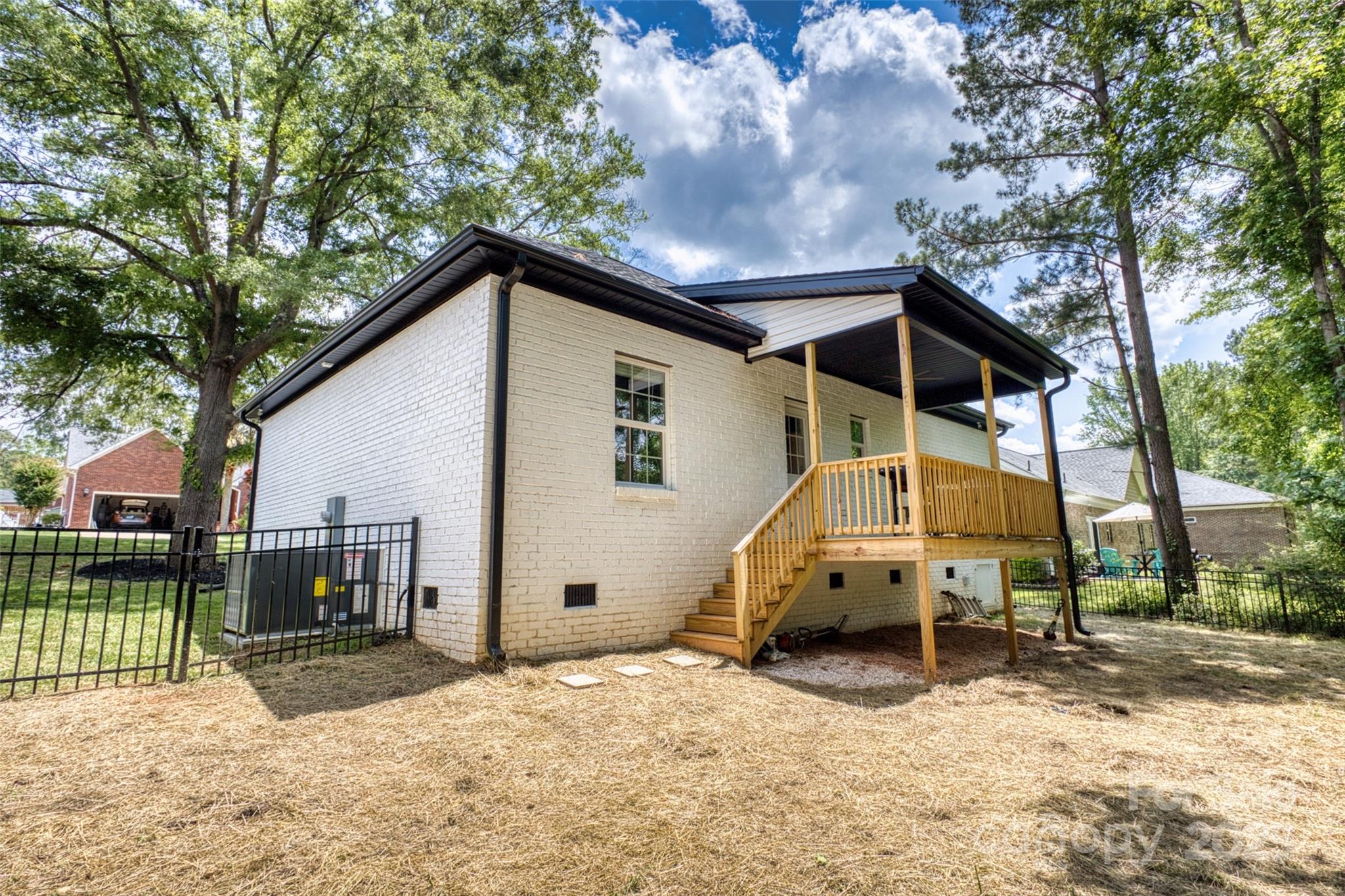 141 Ole Eastpointe Drive