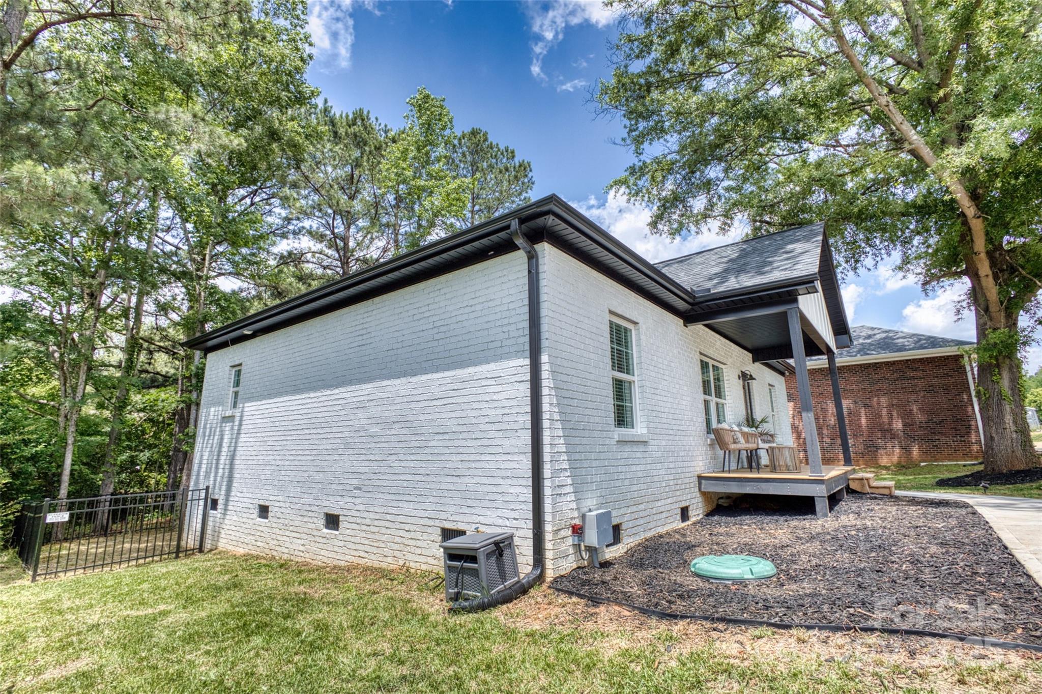 141 Ole Eastpointe Drive