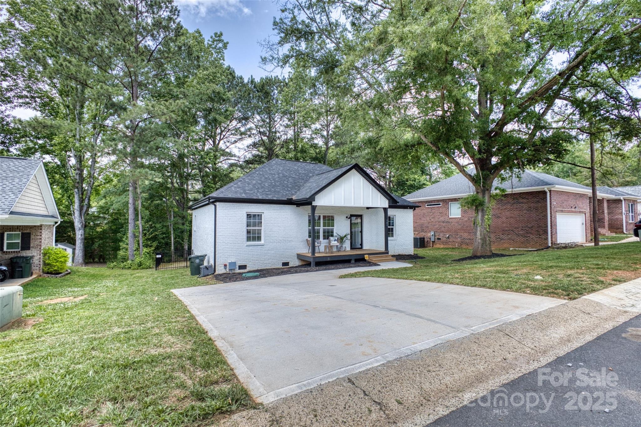 141 Ole Eastpointe Drive