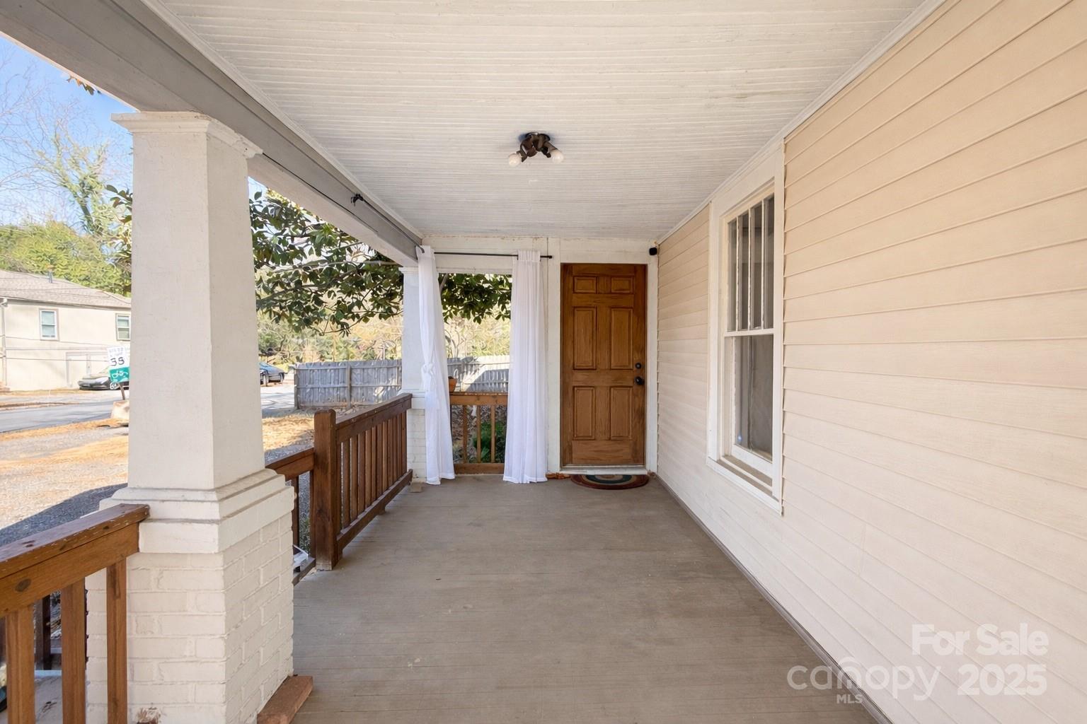 330 Charlotte Avenue