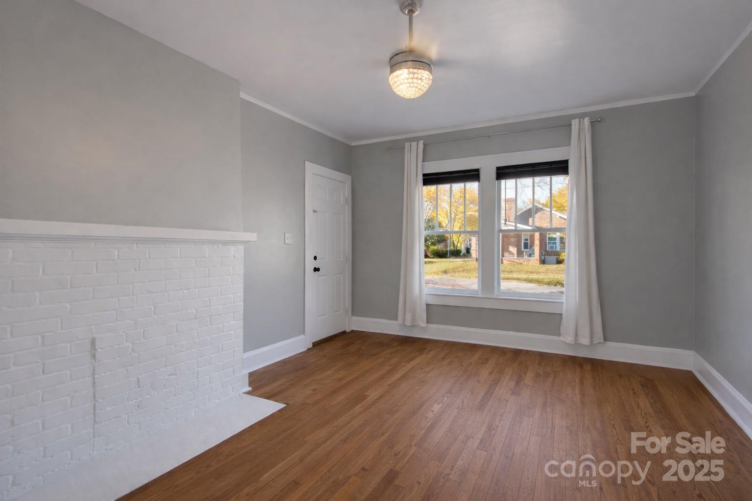 330 Charlotte Avenue