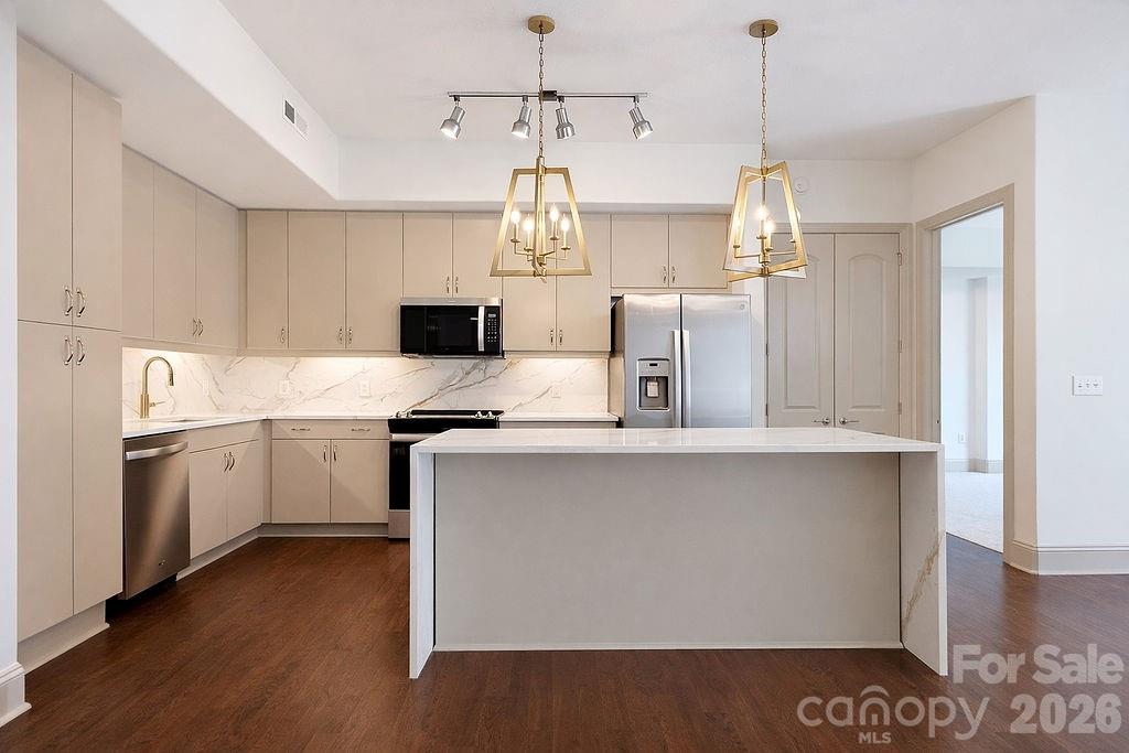 4620 Piedmont Row Drive