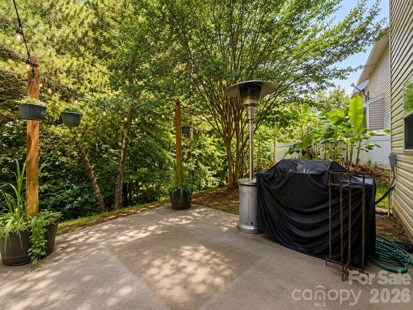 7638 Black Hawk Lane