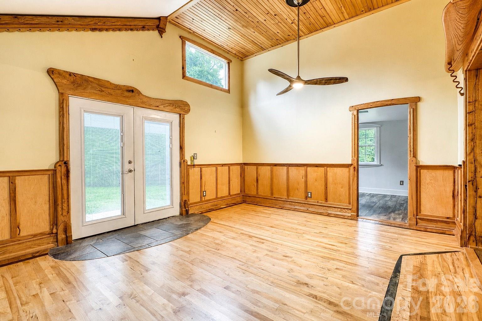 4942 Reid Road