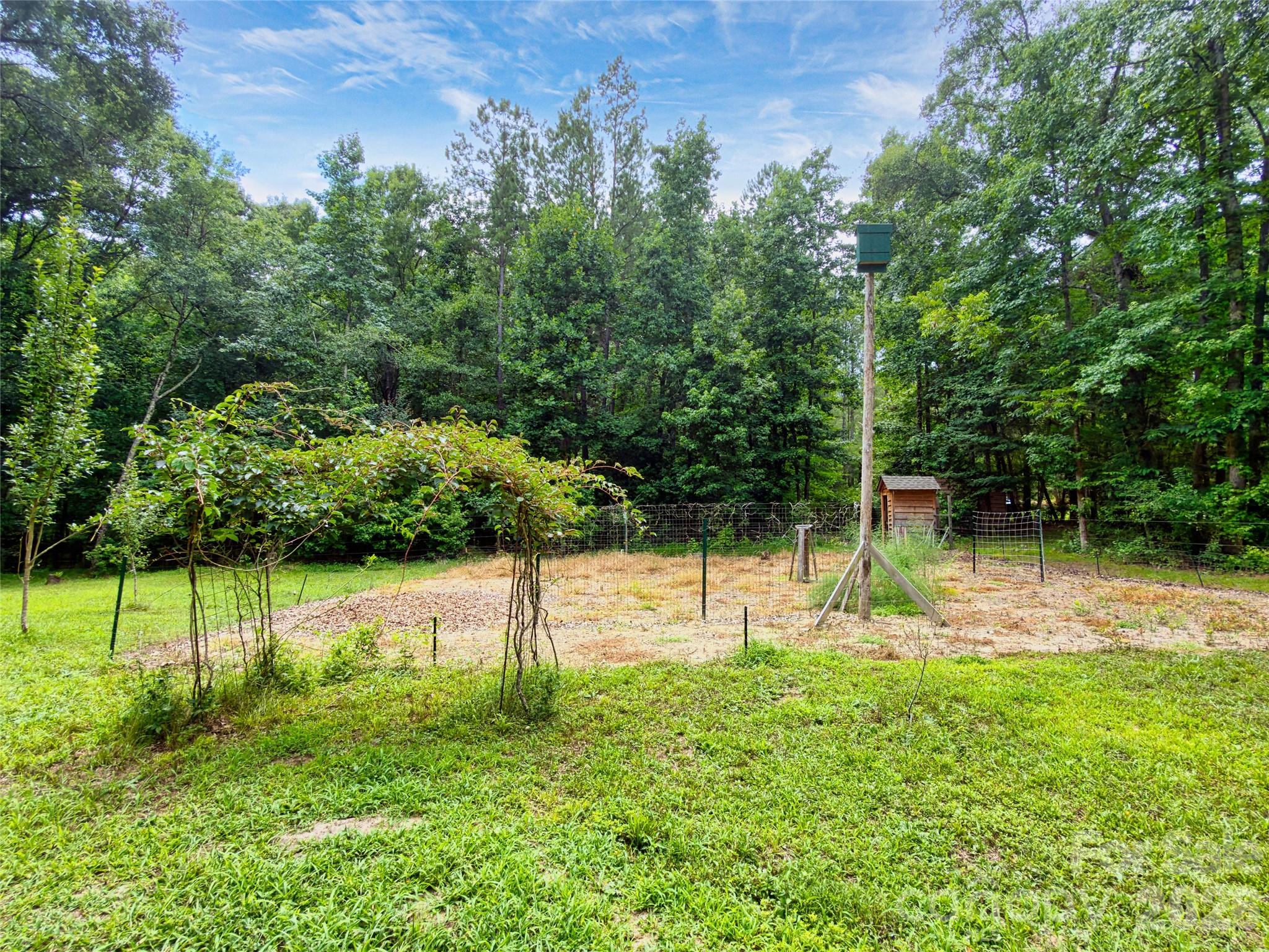 4942 Reid Road